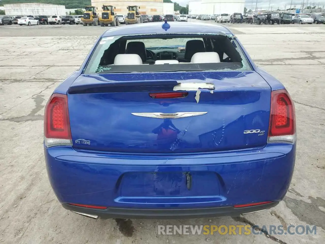 6 Photograph of a damaged car 2C3CCABT9KH649333 CHRYSLER 300 2019