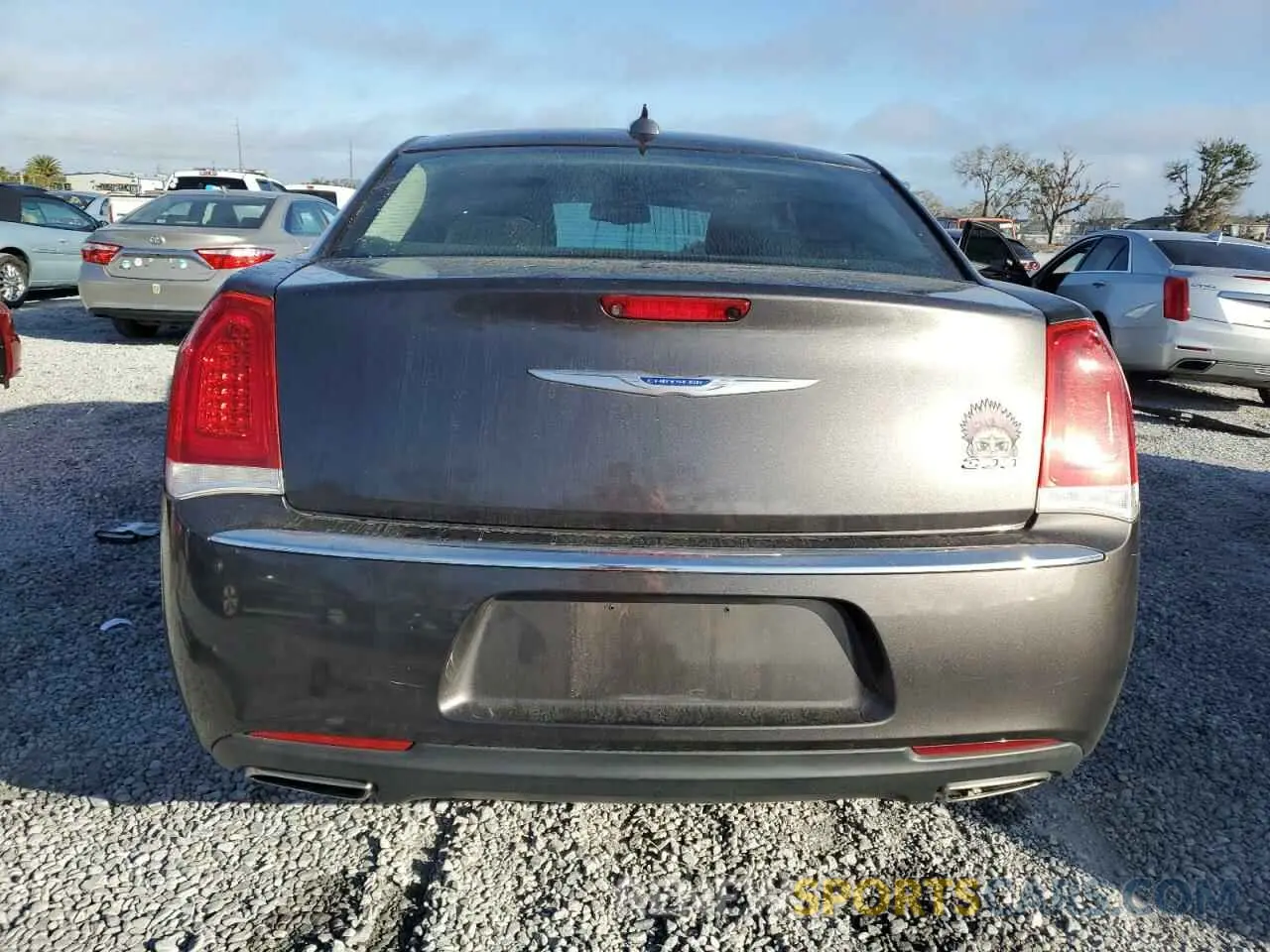 6 Photograph of a damaged car 2C3CCAEG0KH585620 CHRYSLER 300 2019