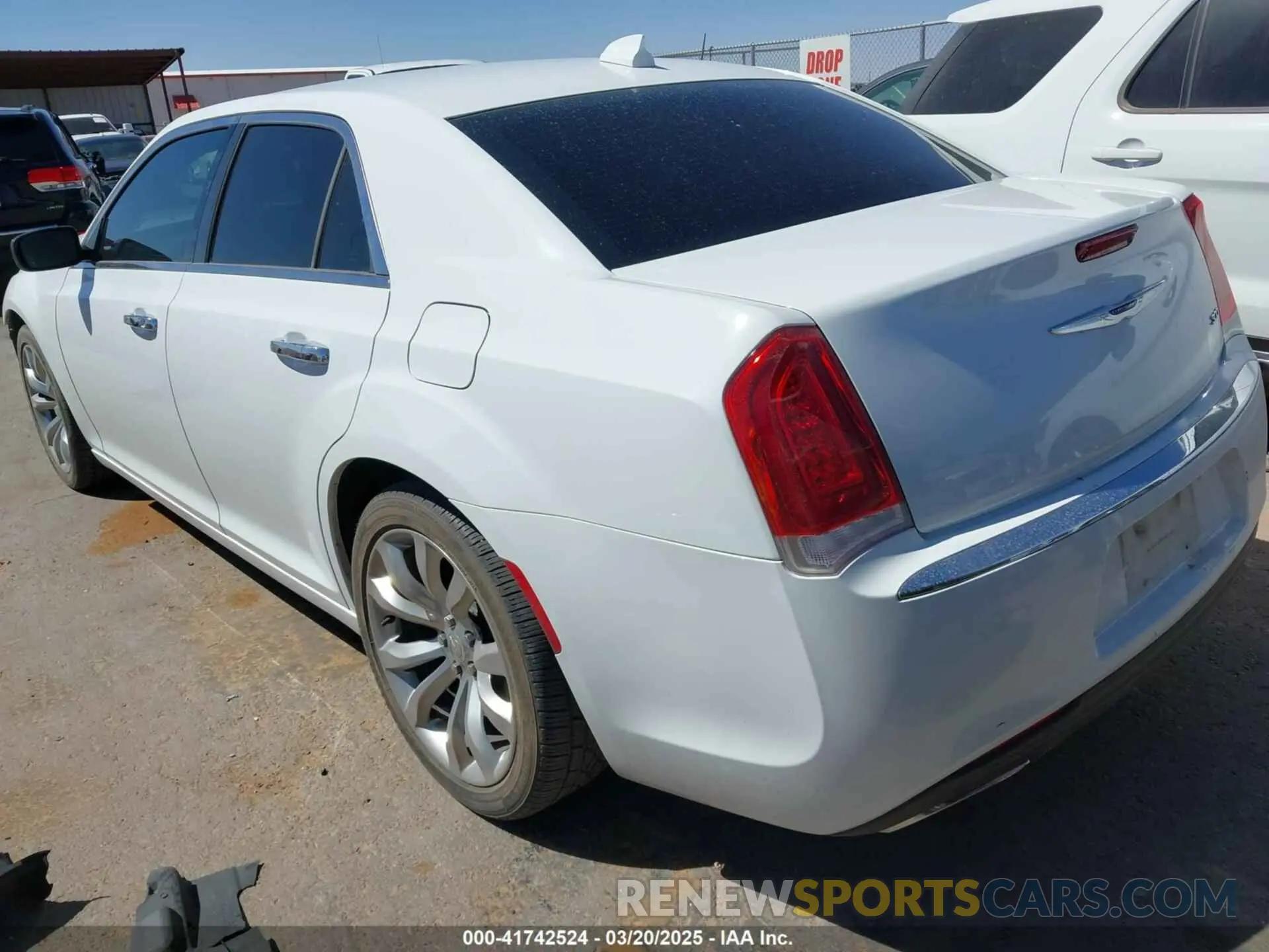 3 Photograph of a damaged car 2C3CCAEG0KH614095 CHRYSLER 300 2019