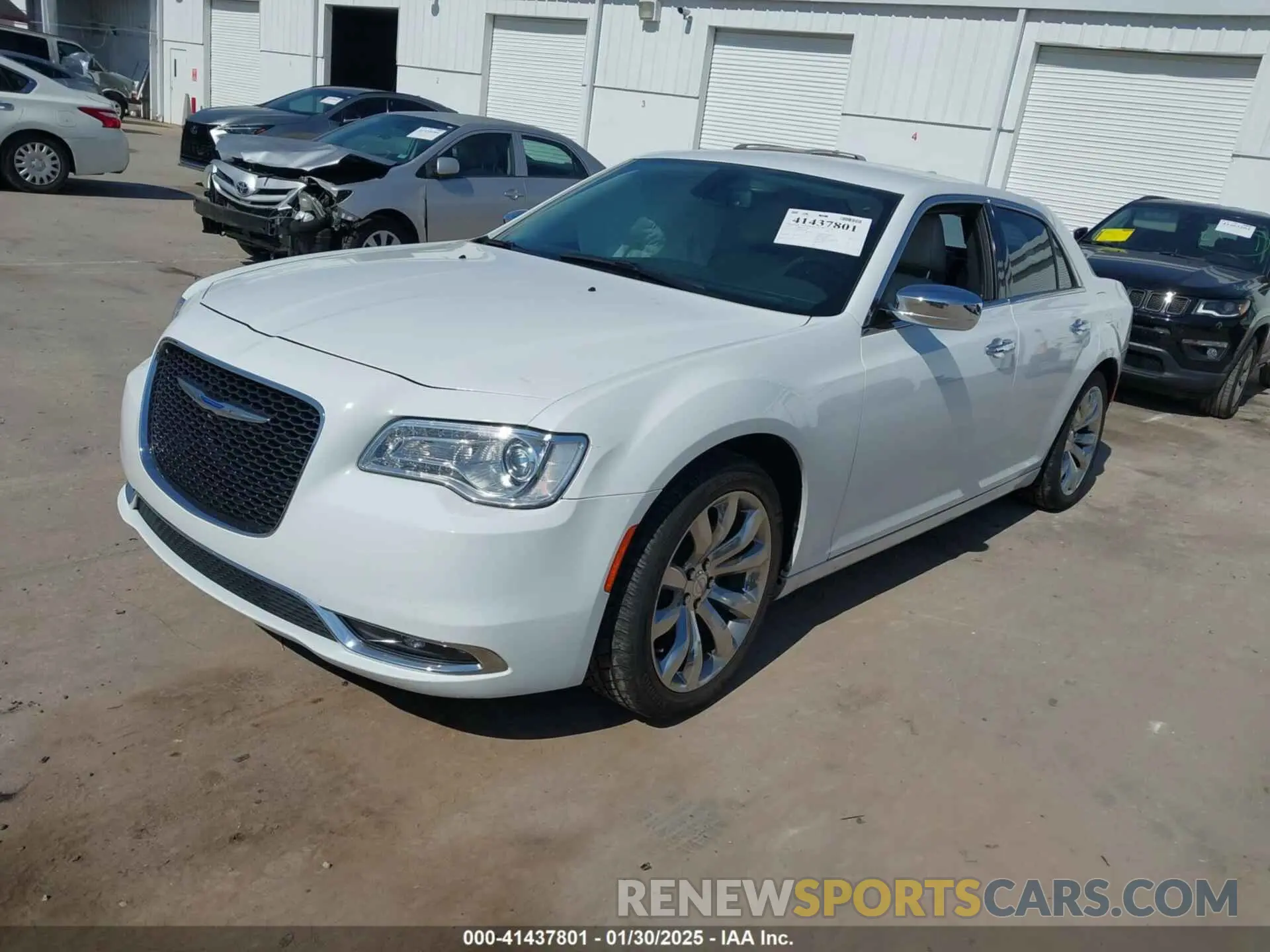 2 Photograph of a damaged car 2C3CCAEG1KH528603 CHRYSLER 300 2019
