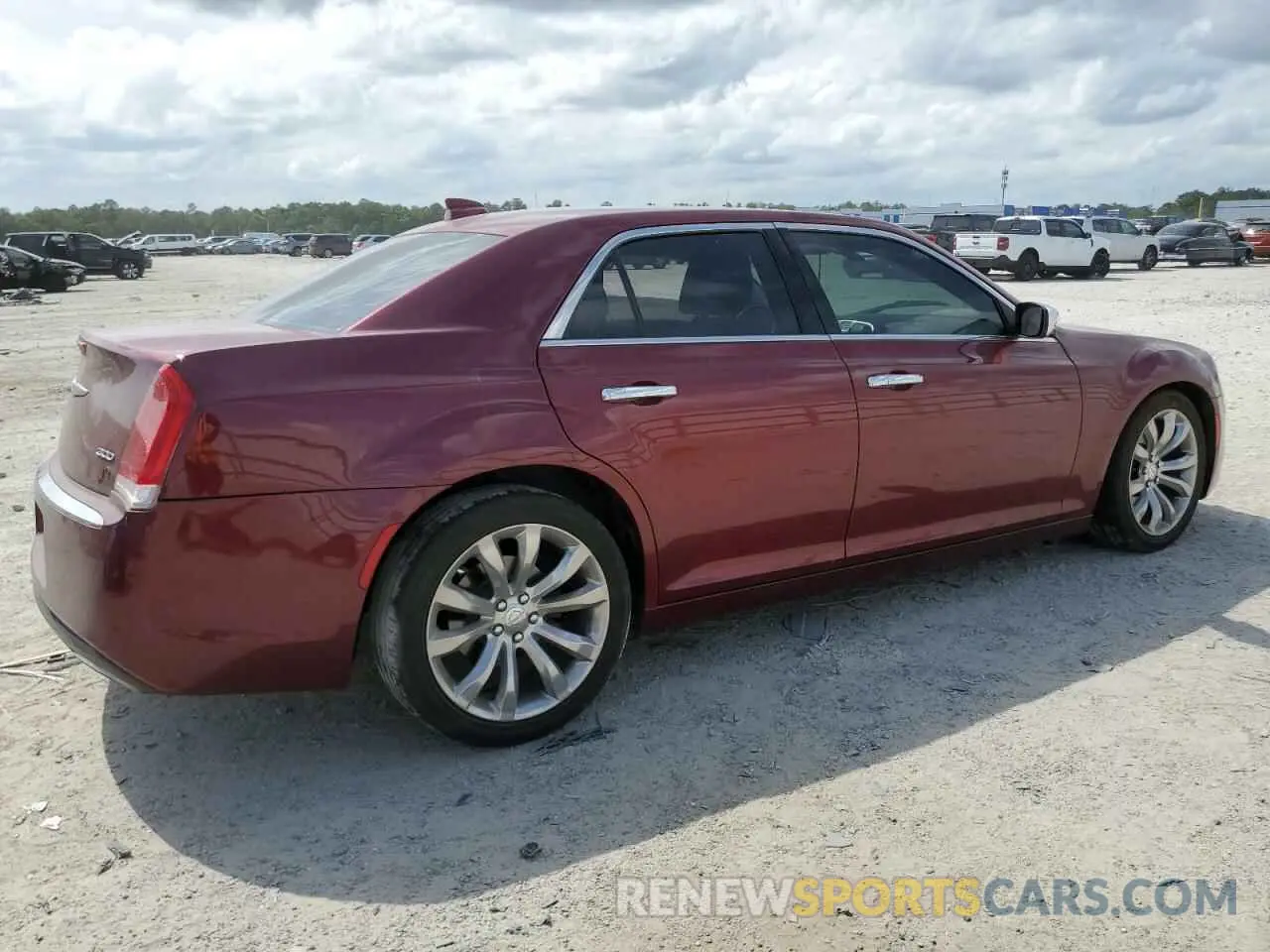 3 Photograph of a damaged car 2C3CCAEG1KH555560 CHRYSLER 300 2019