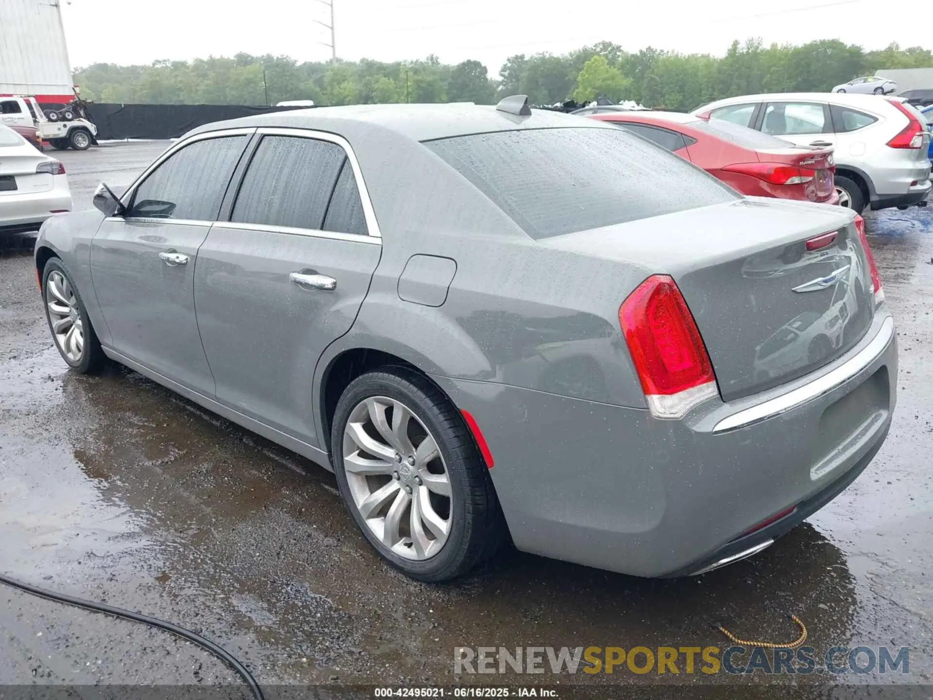 3 Photograph of a damaged car 2C3CCAEG2KH527931 CHRYSLER 300 2019