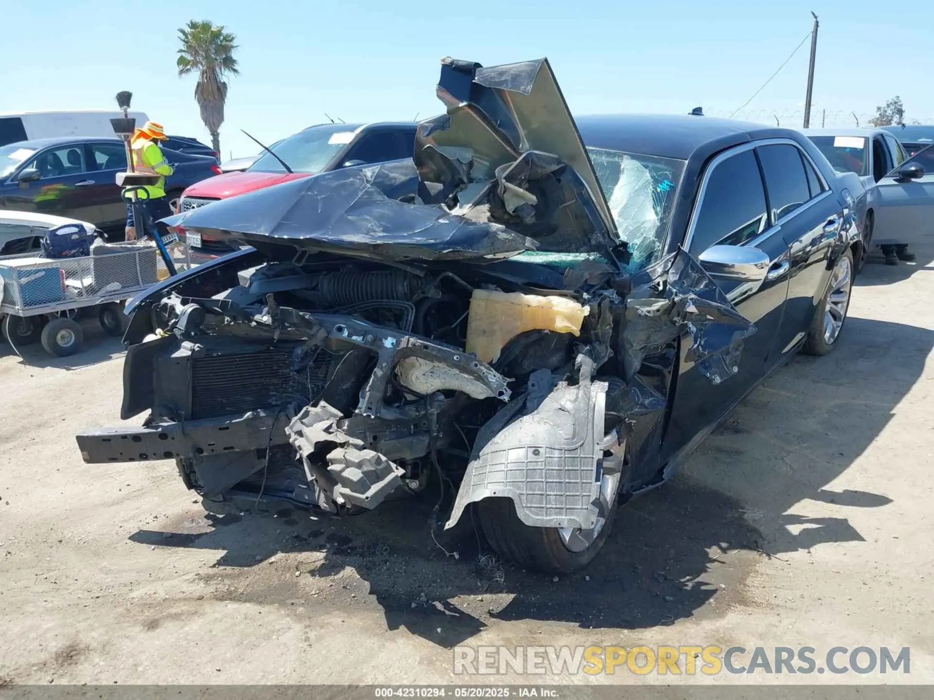 2 Photograph of a damaged car 2C3CCAEG2KH528304 CHRYSLER 300 2019