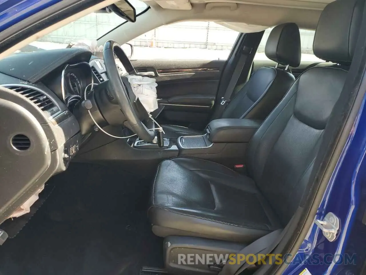 7 Photograph of a damaged car 2C3CCAEG2KH705854 CHRYSLER 300 2019