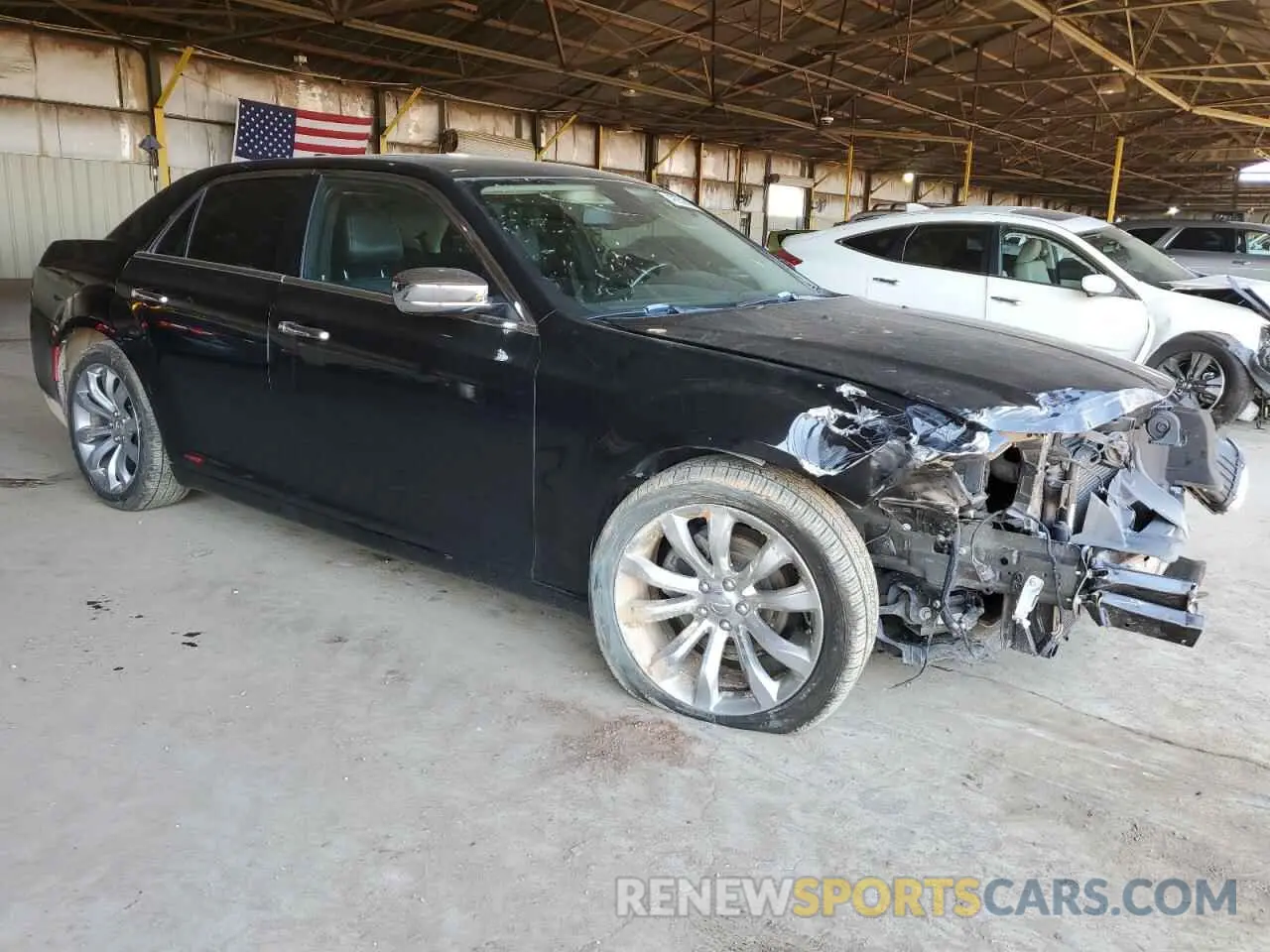 4 Photograph of a damaged car 2C3CCAEG3KH555818 CHRYSLER 300 2019