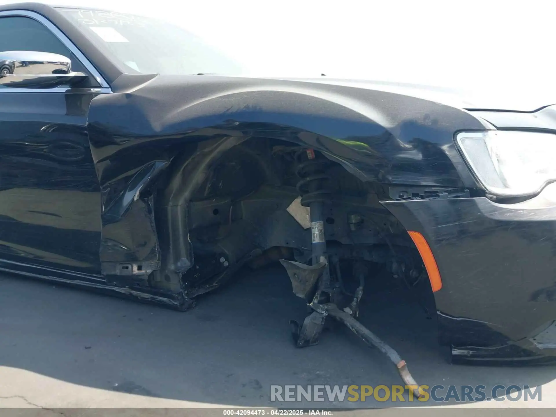 19 Photograph of a damaged car 2C3CCAEG3KH697988 CHRYSLER 300 2019