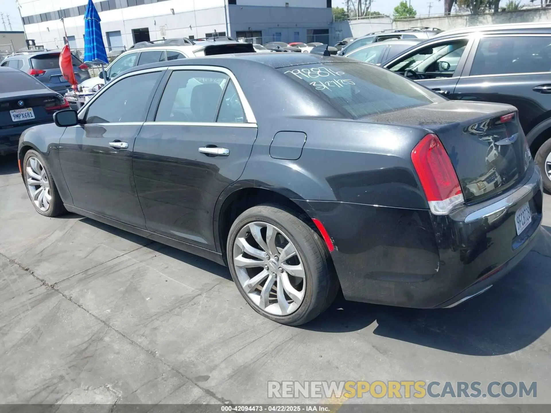 3 Photograph of a damaged car 2C3CCAEG3KH697988 CHRYSLER 300 2019
