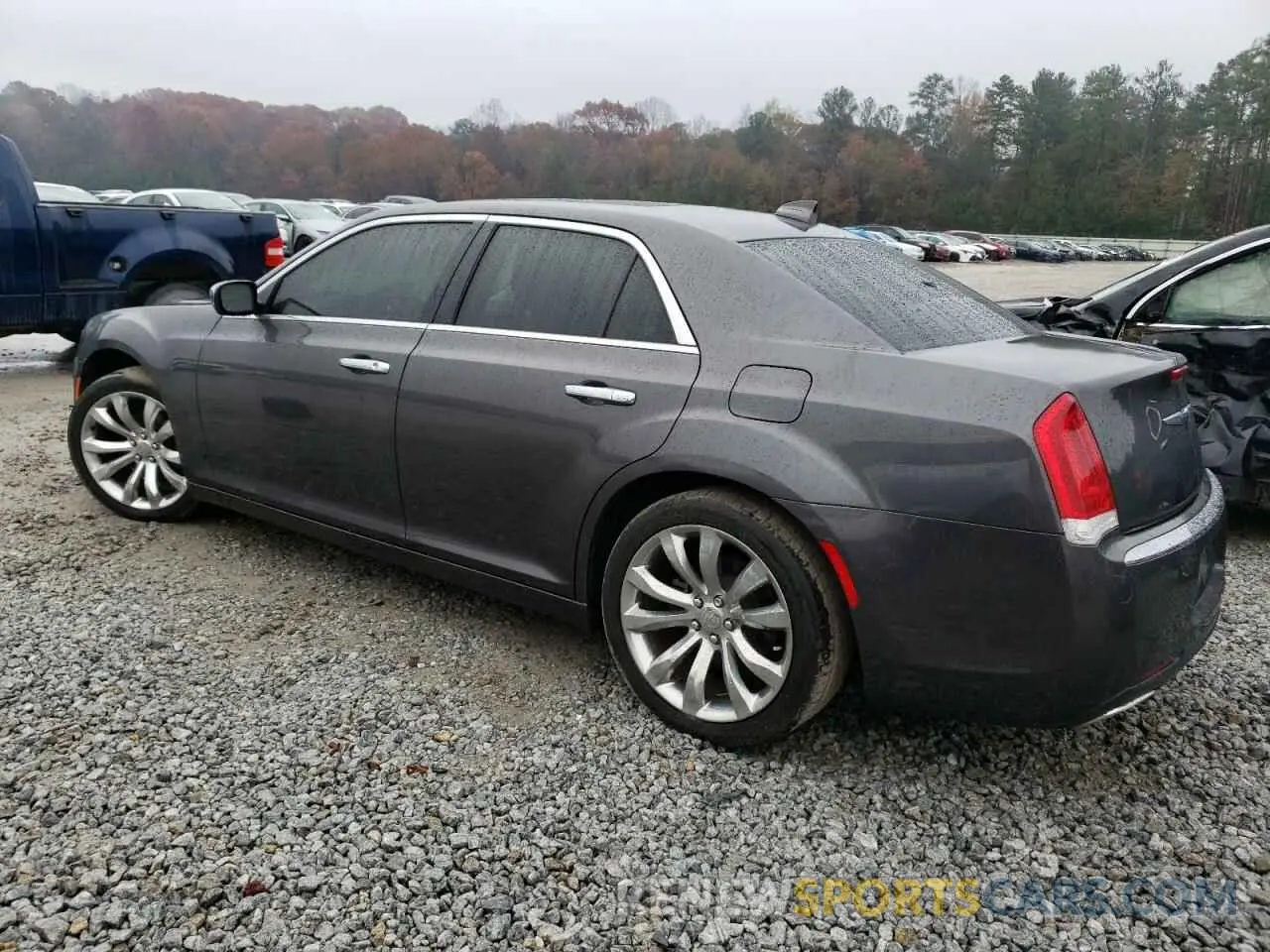 2 Photograph of a damaged car 2C3CCAEG4KH577648 CHRYSLER 300 2019