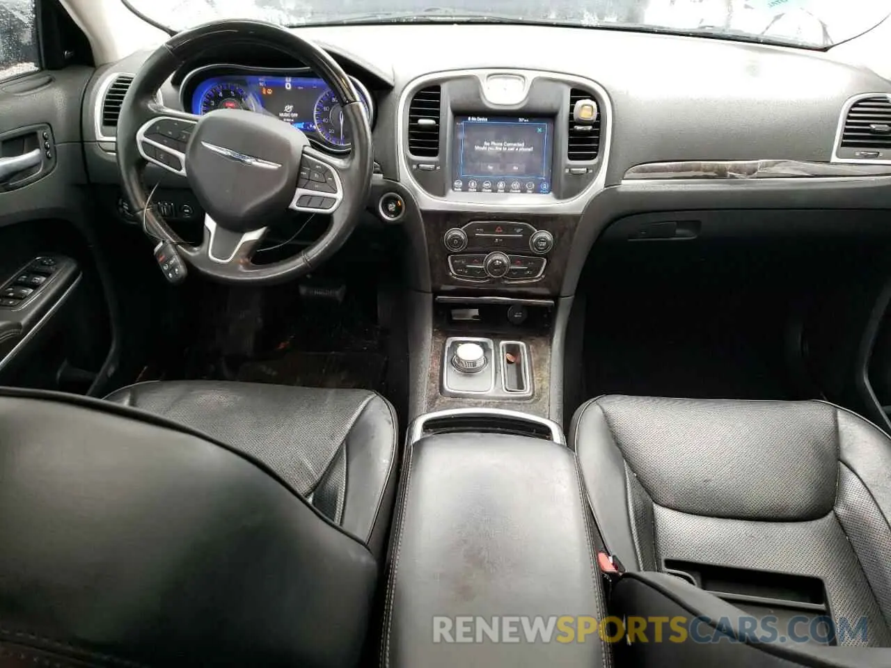 8 Photograph of a damaged car 2C3CCAEG4KH577648 CHRYSLER 300 2019