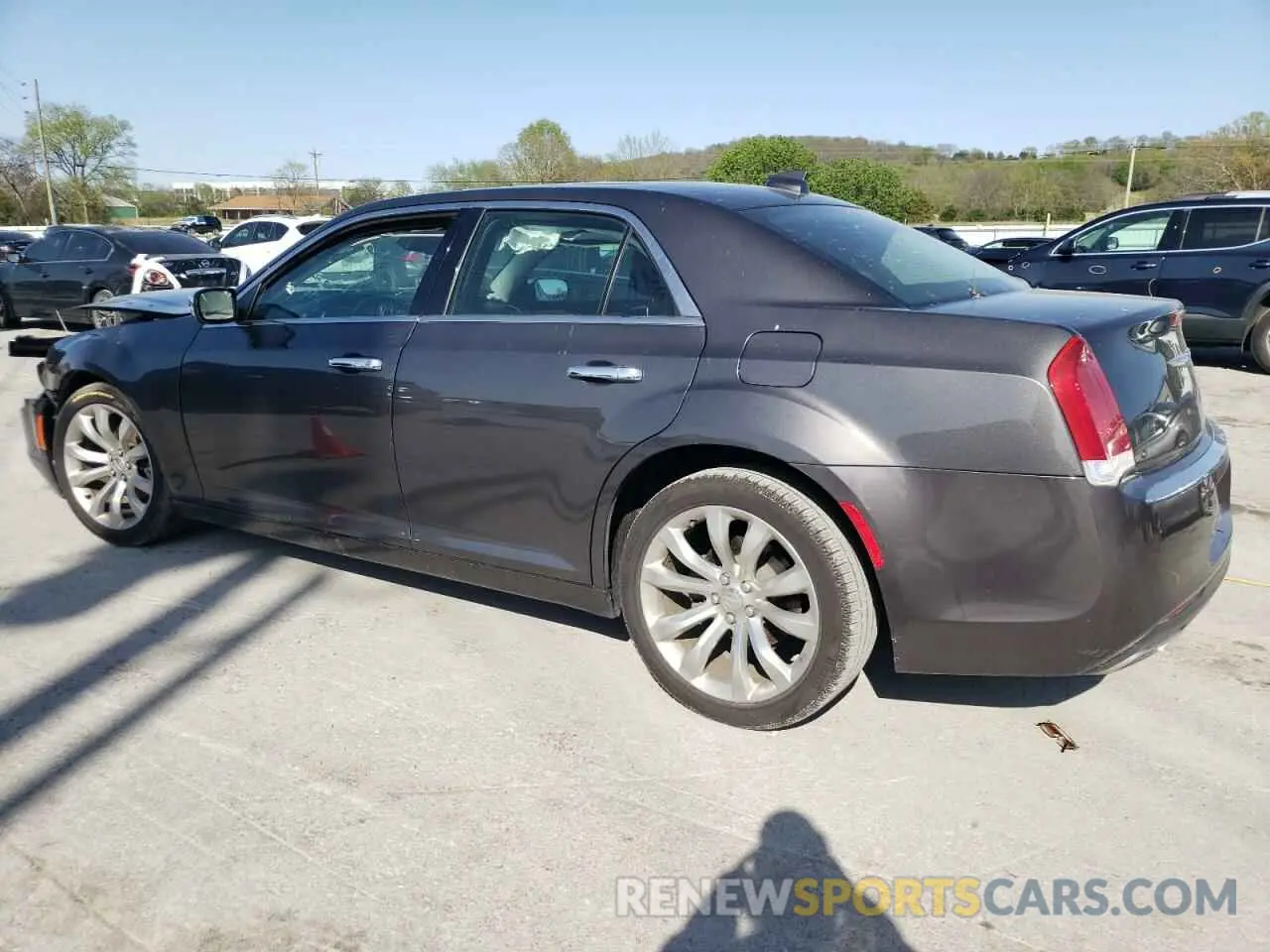 2 Photograph of a damaged car 2C3CCAEG4KH609787 CHRYSLER 300 2019