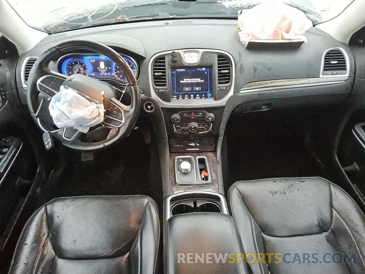 8 Photograph of a damaged car 2C3CCAEG5KH682649 CHRYSLER 300 2019