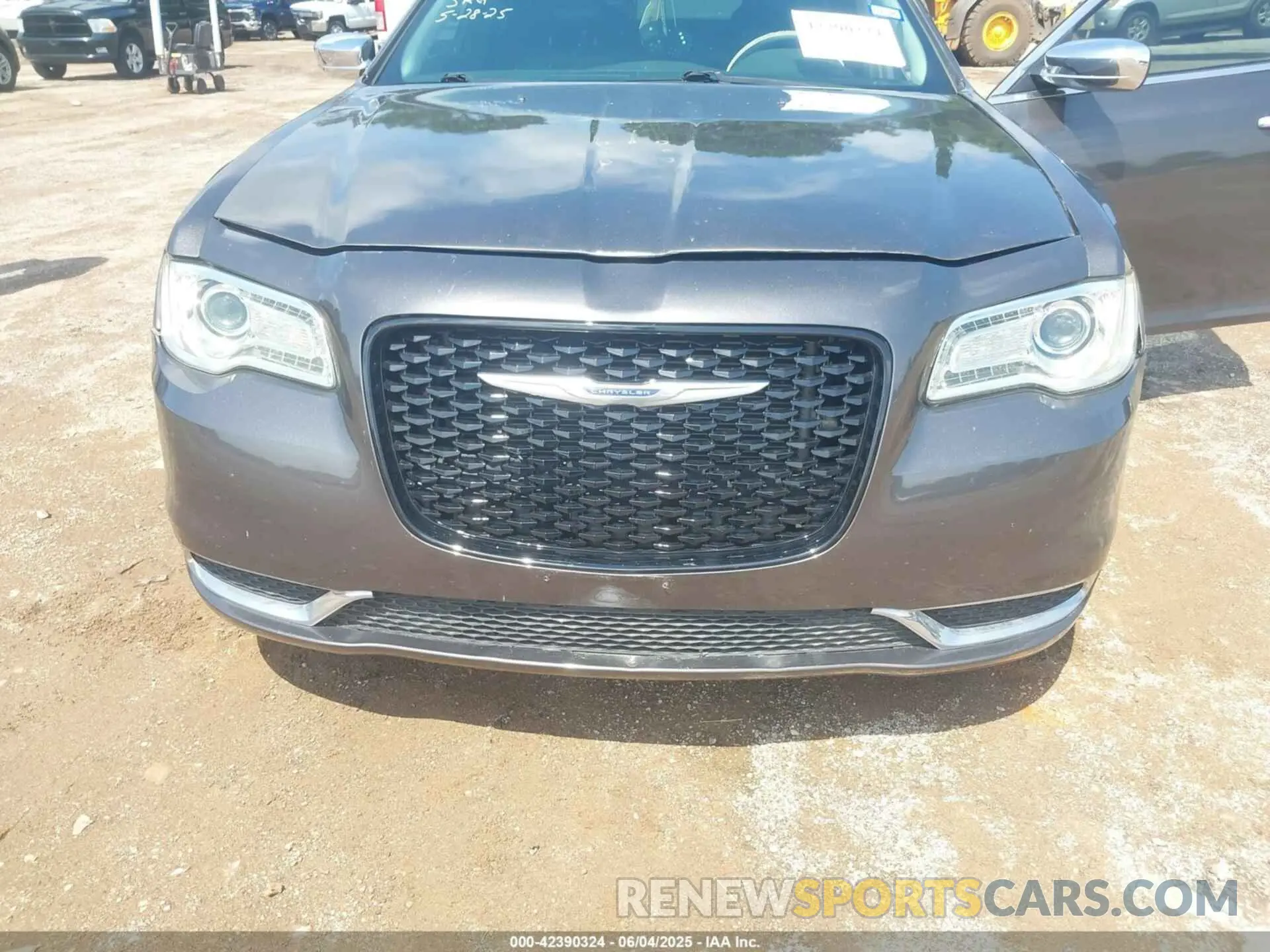 6 Photograph of a damaged car 2C3CCAEG8KH534284 CHRYSLER 300 2019