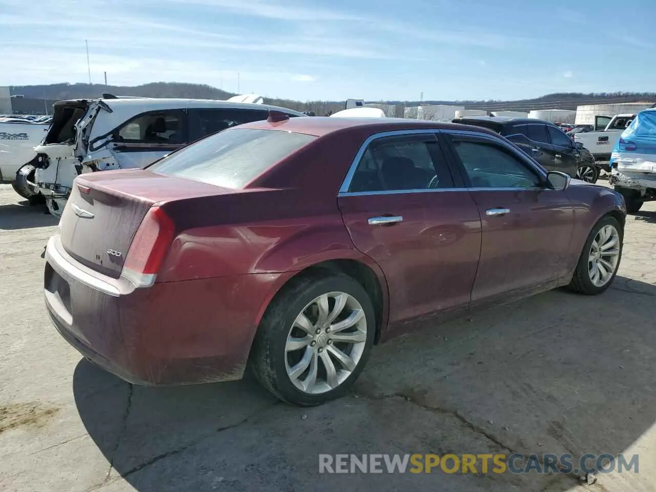 3 Photograph of a damaged car 2C3CCAEG8KH616984 CHRYSLER 300 2019