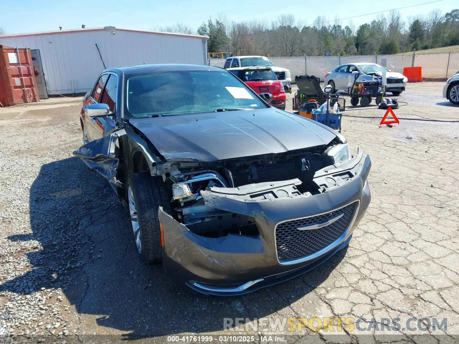 6 Photograph of a damaged car 2C3CCAEG9KH585695 CHRYSLER 300 2019