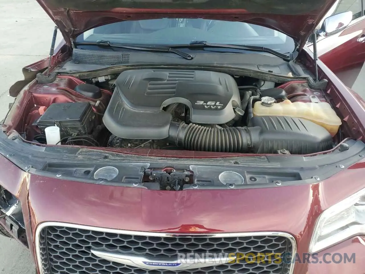 11 Photograph of a damaged car 2C3CCAEGXKH689693 CHRYSLER 300 2019