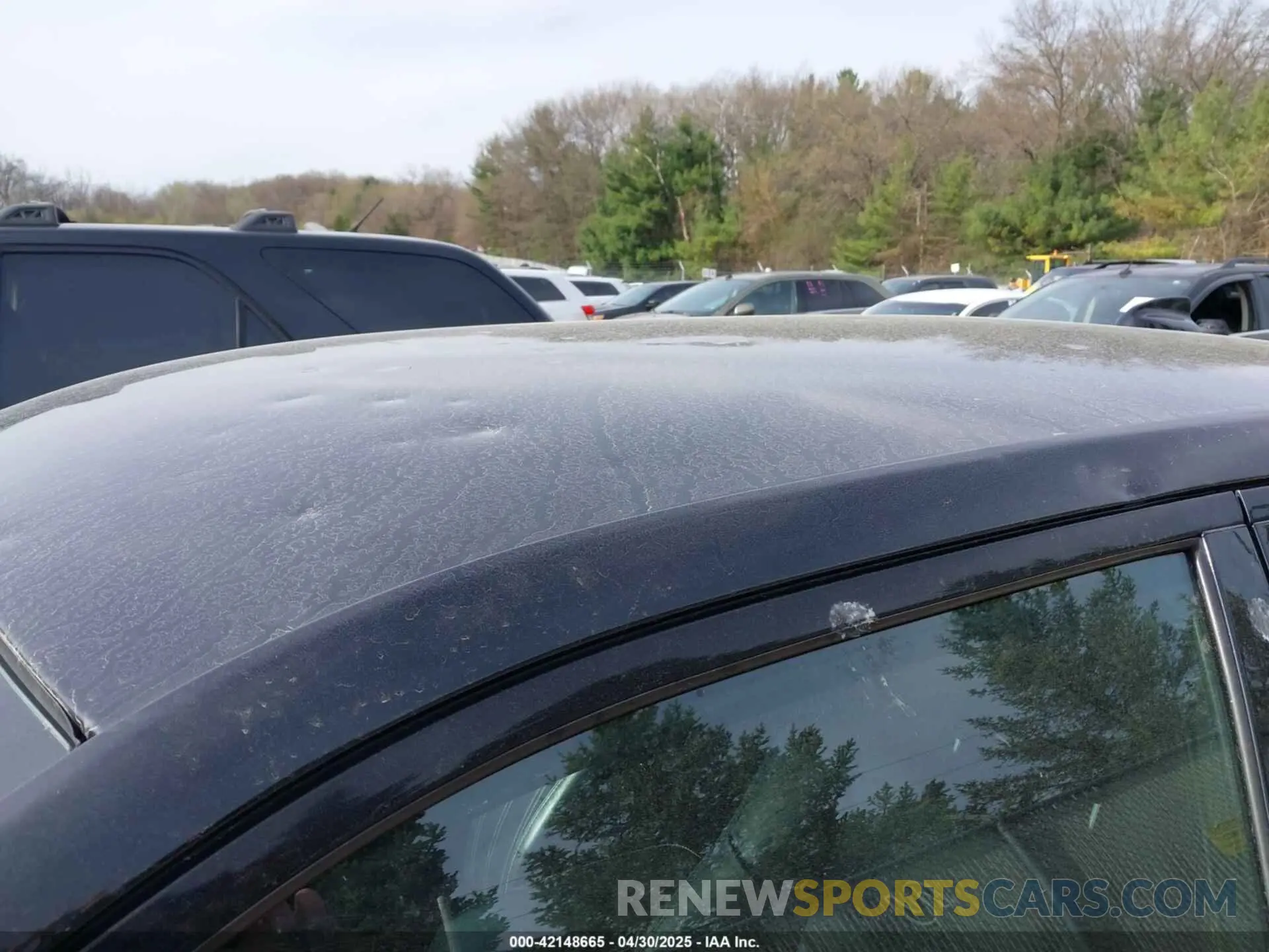 17 Photograph of a damaged car 2C3CCAGG0KH632108 CHRYSLER 300 2019