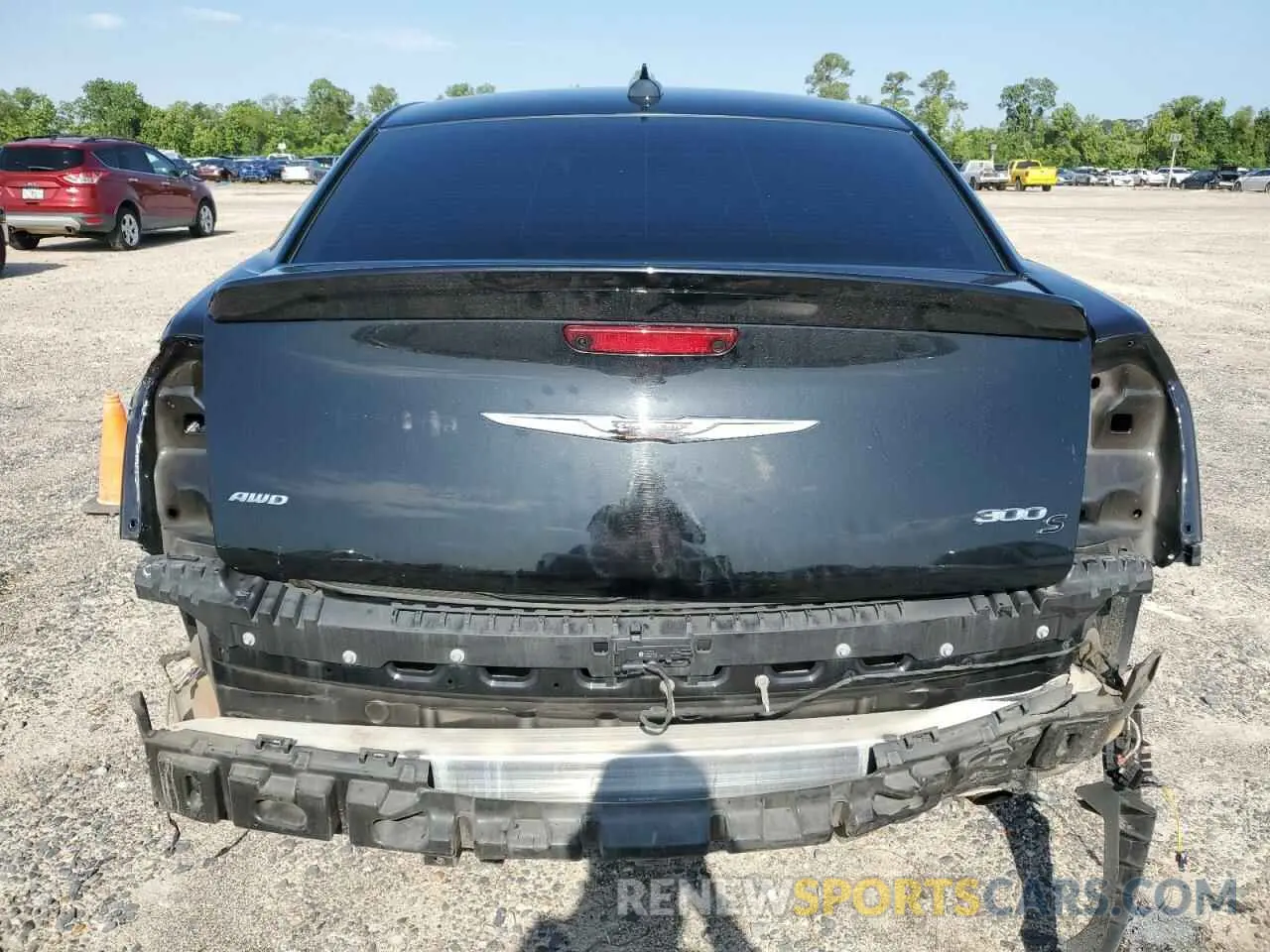 6 Photograph of a damaged car 2C3CCAGG7KH651562 CHRYSLER 300 2019