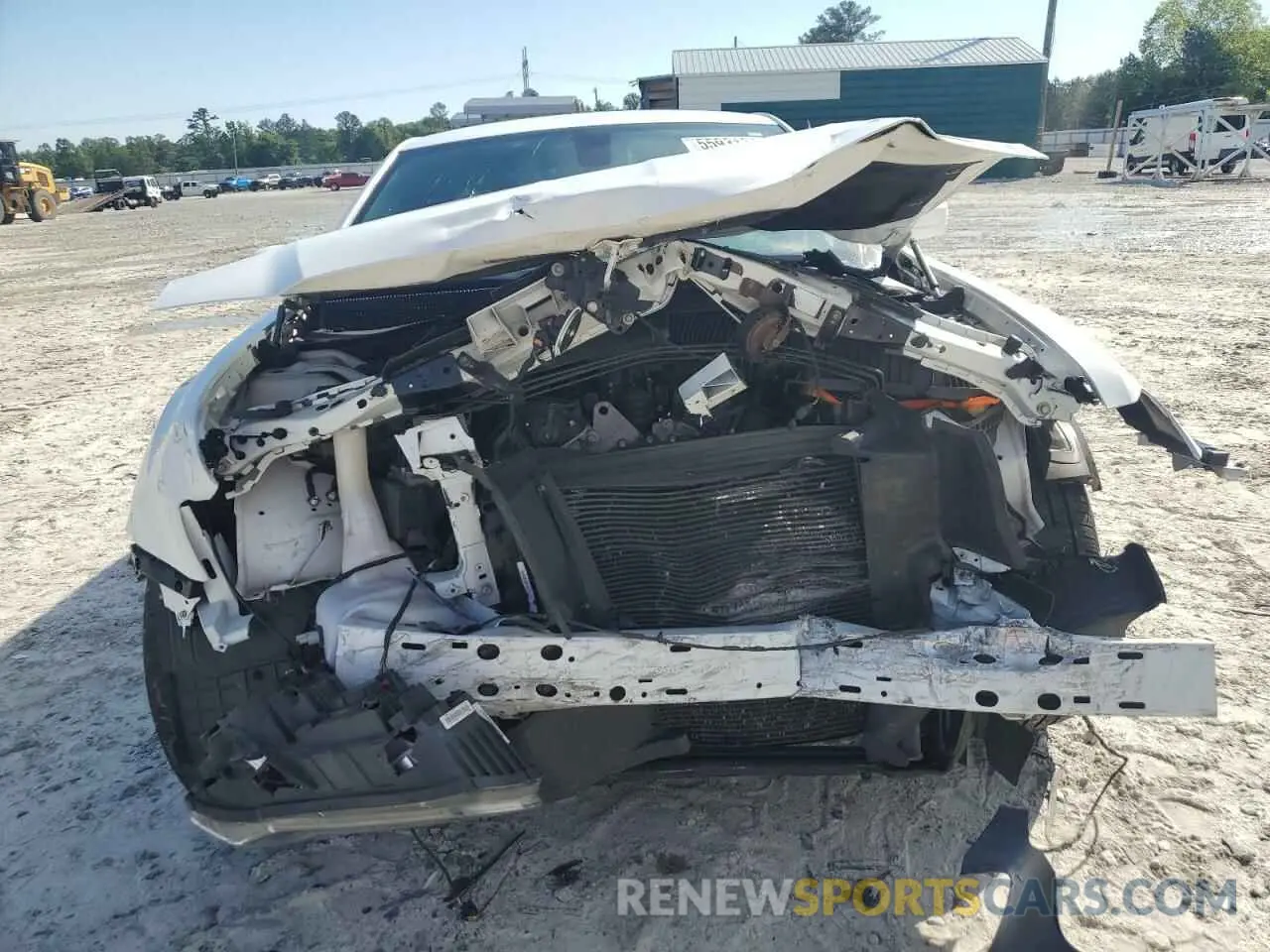 5 Photograph of a damaged car 2C3CCAGG9KH569347 CHRYSLER 300 2019