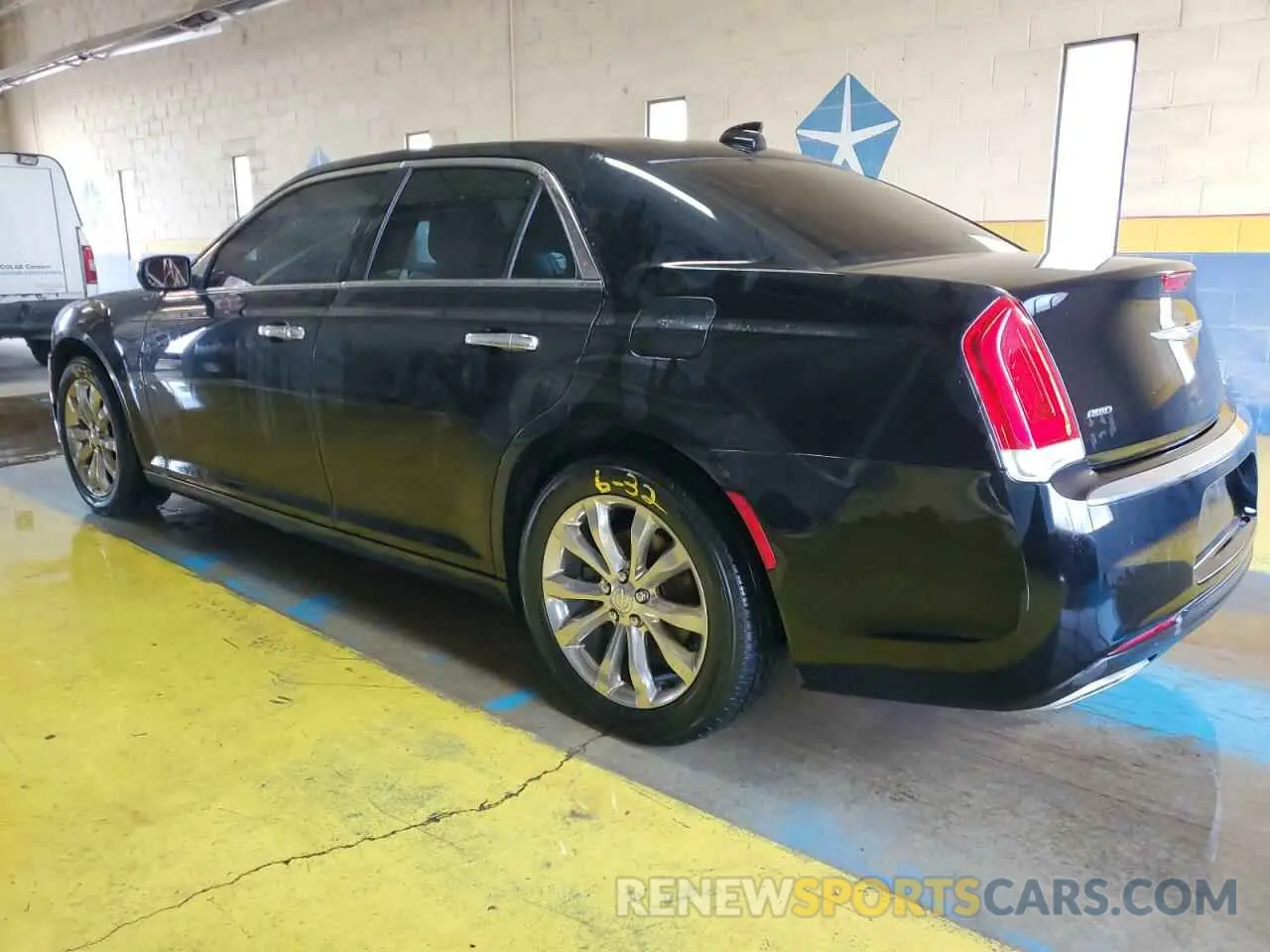 2 Photograph of a damaged car 2C3CCAKG1KH698531 CHRYSLER 300 2019
