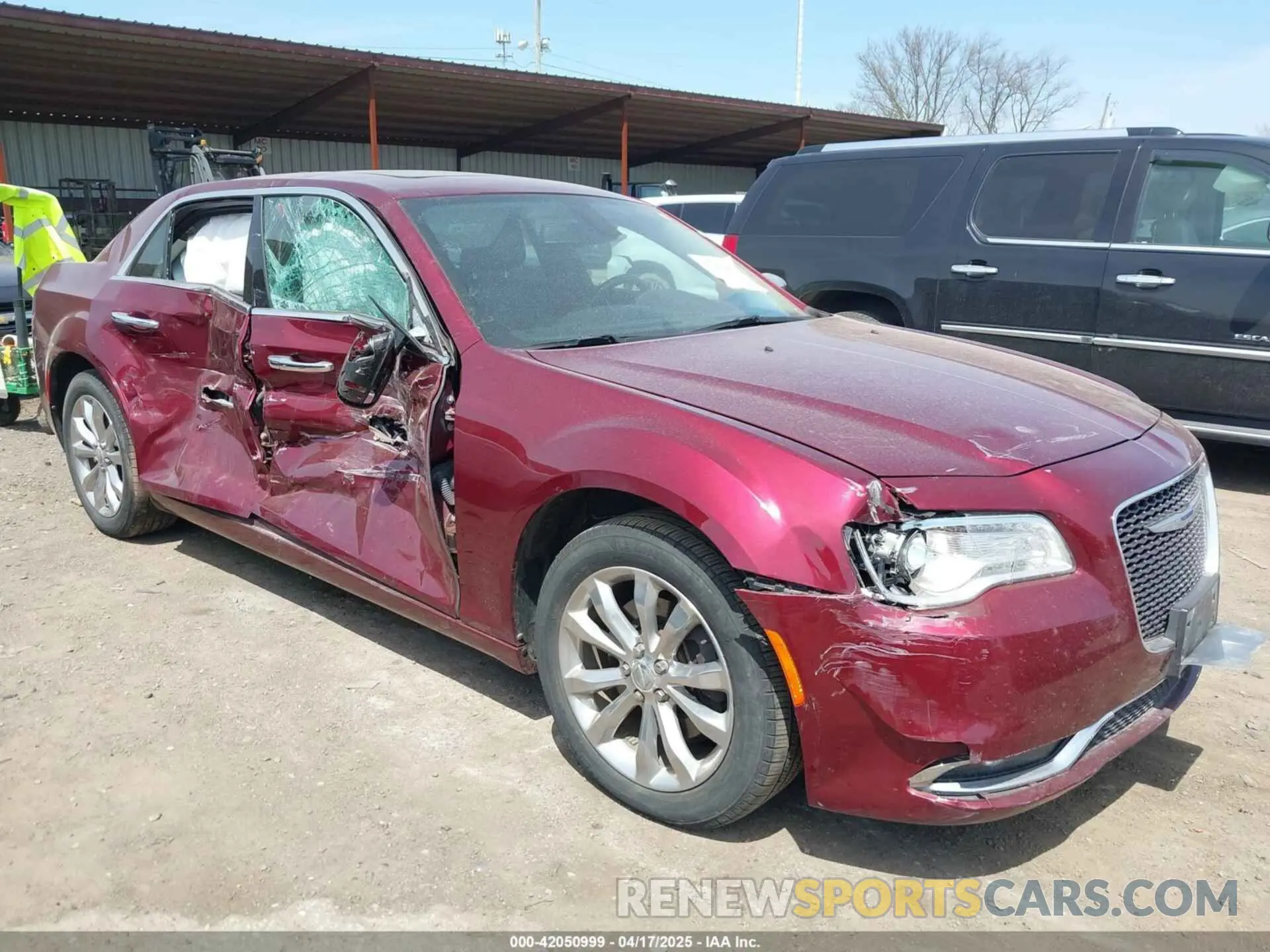 1 Photograph of a damaged car 2C3CCAKG3KH586622 CHRYSLER 300 2019
