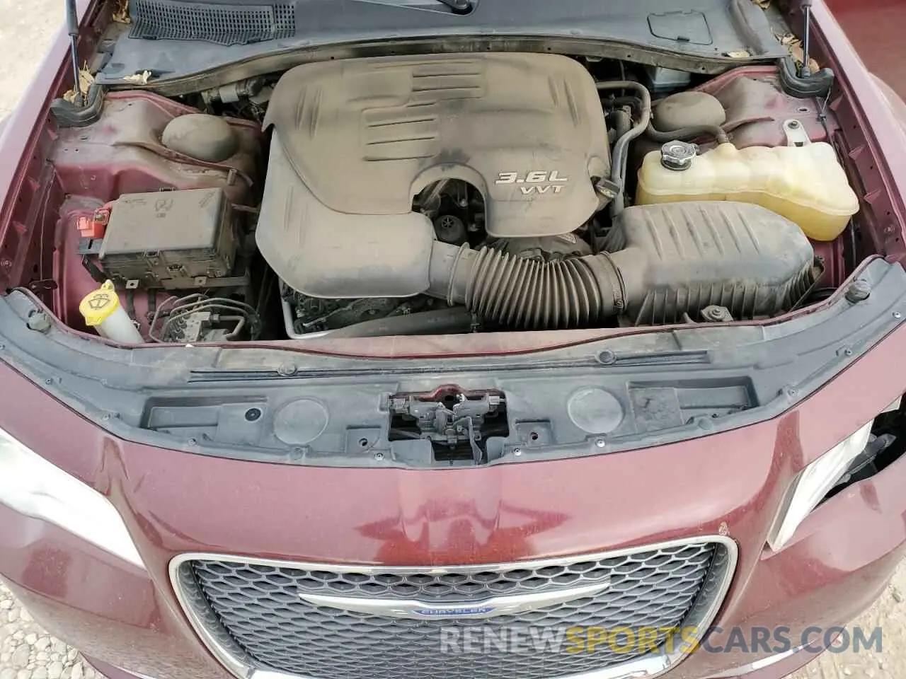11 Photograph of a damaged car 2C3CCAKG8KH569136 CHRYSLER 300 2019