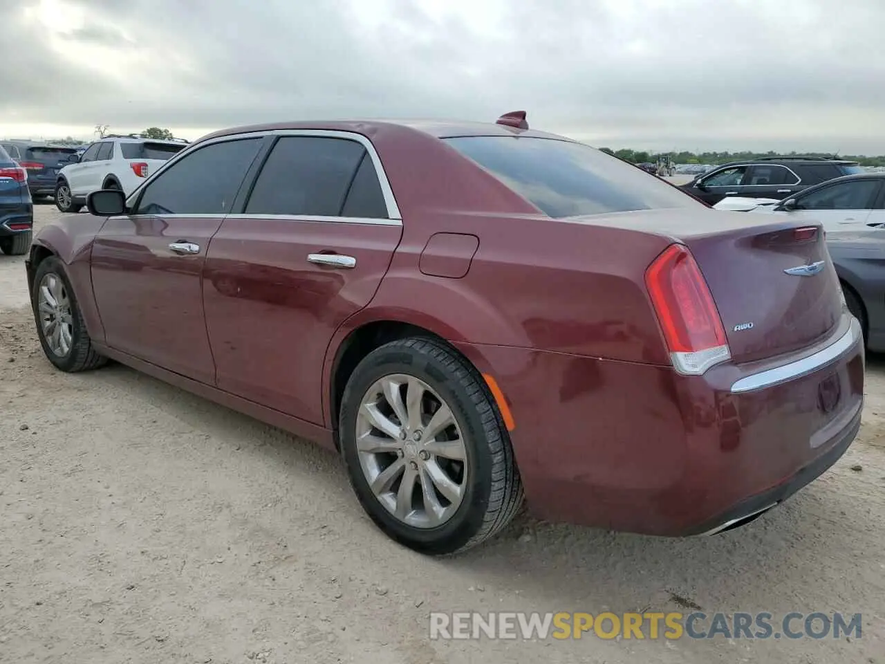 2 Photograph of a damaged car 2C3CCAKG8KH569136 CHRYSLER 300 2019