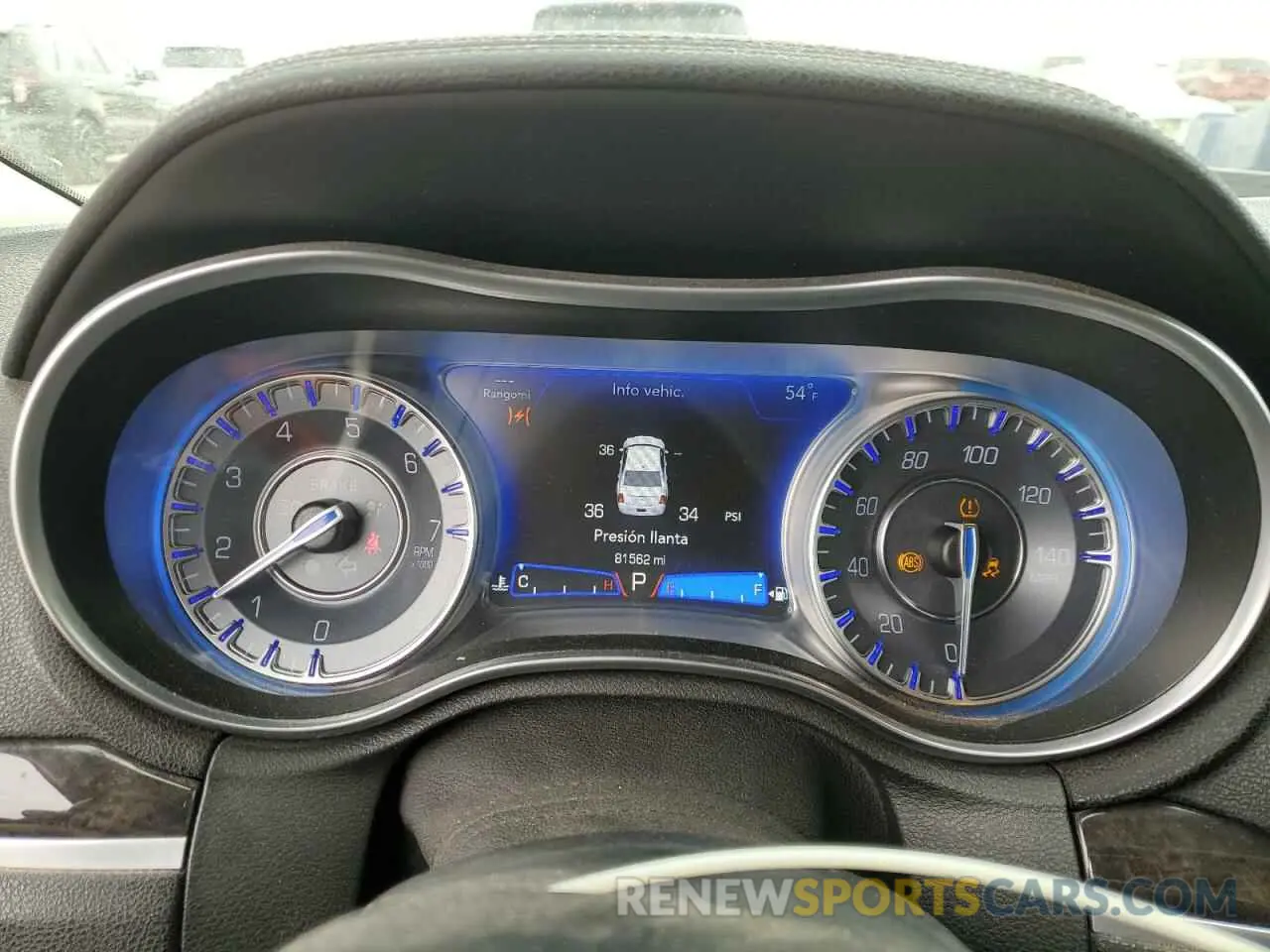 9 Photograph of a damaged car 2C3CCAKG8KH610980 CHRYSLER 300 2019