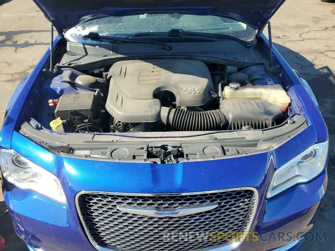 11 Photograph of a damaged car 2C3CCAKG9KH722784 CHRYSLER 300 2019