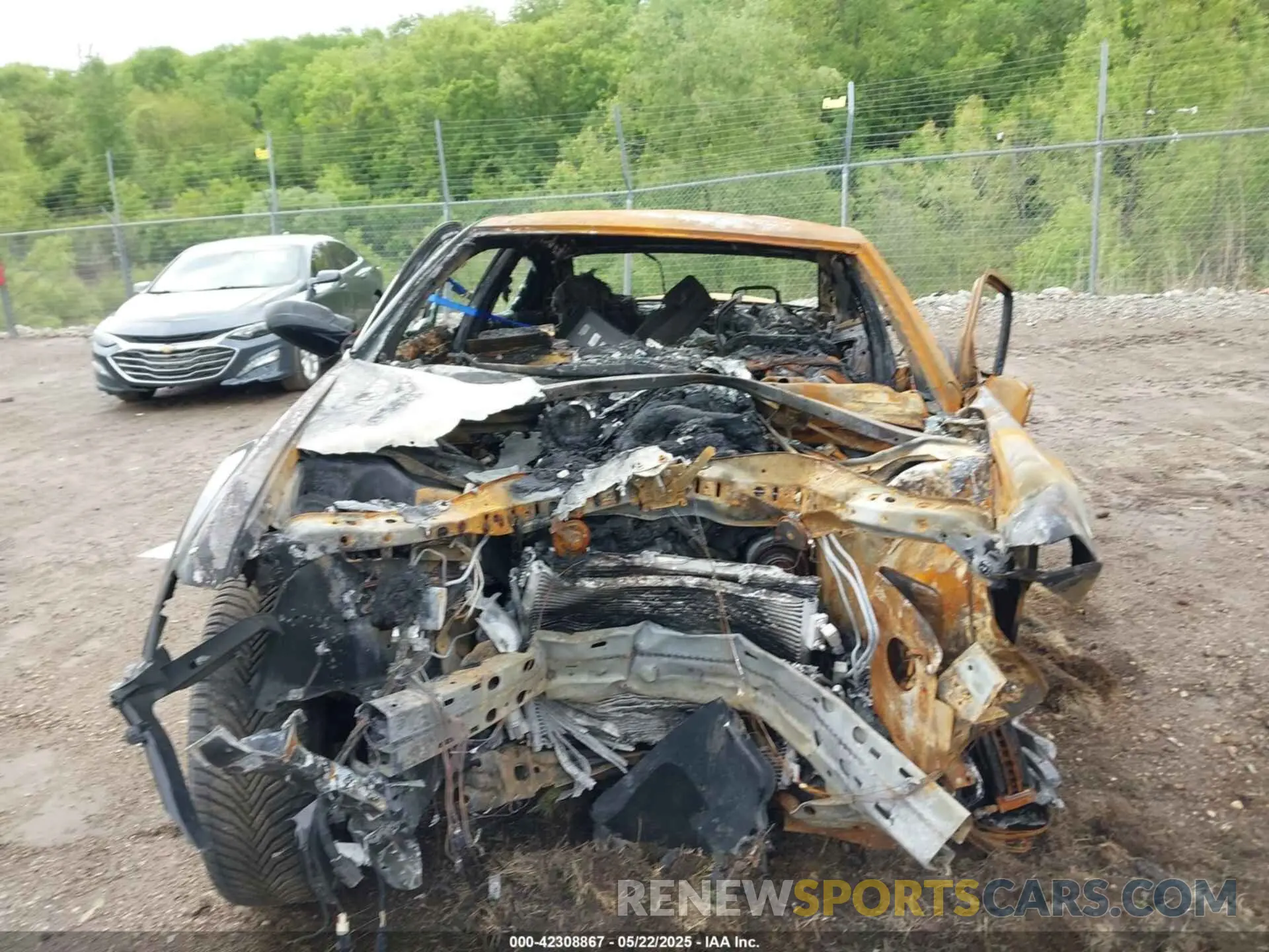 6 Photograph of a damaged car 2C3CCARG0KH723098 CHRYSLER 300 2019