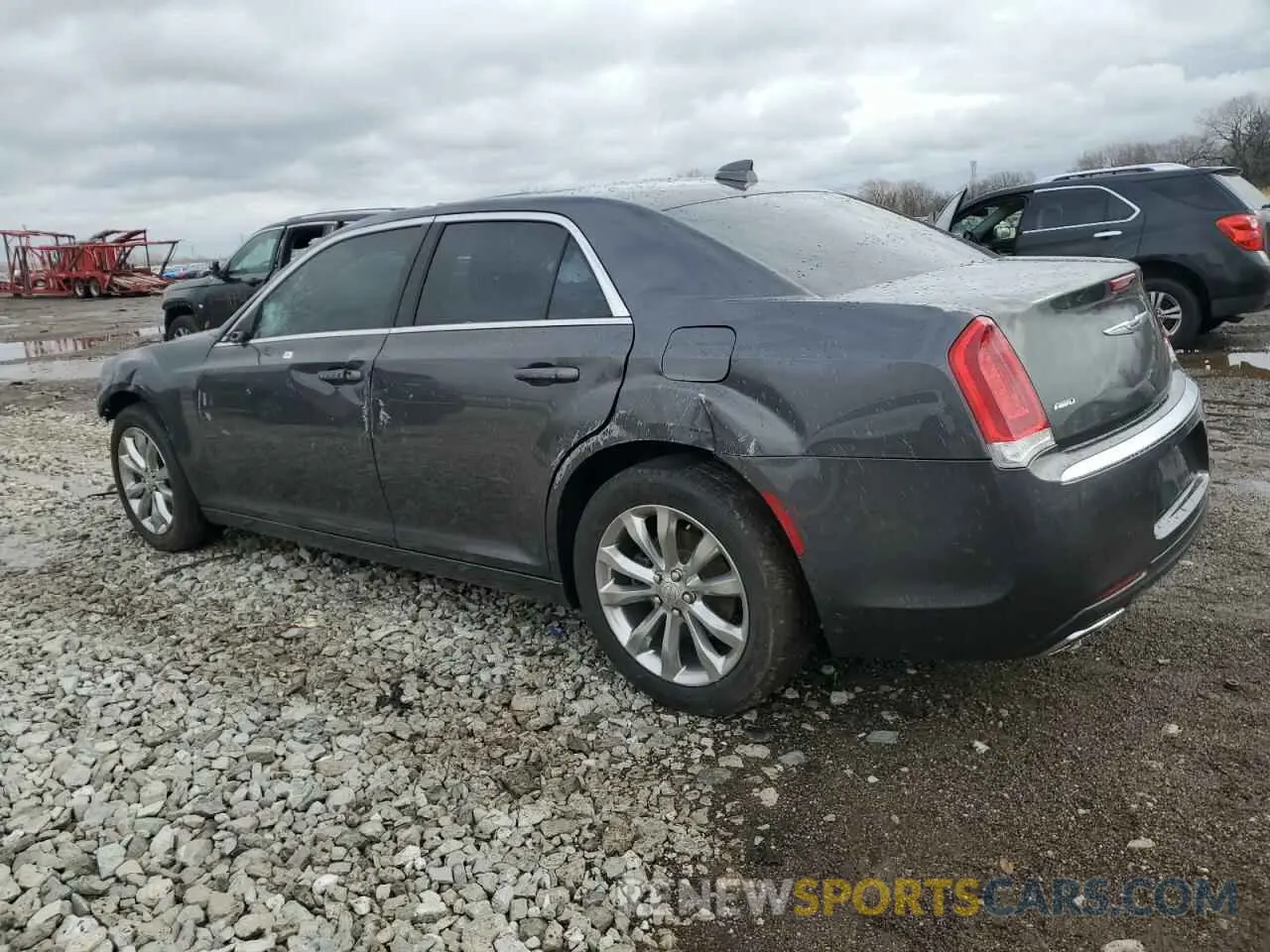 2 Photograph of a damaged car 2C3CCARG2KH714466 CHRYSLER 300 2019
