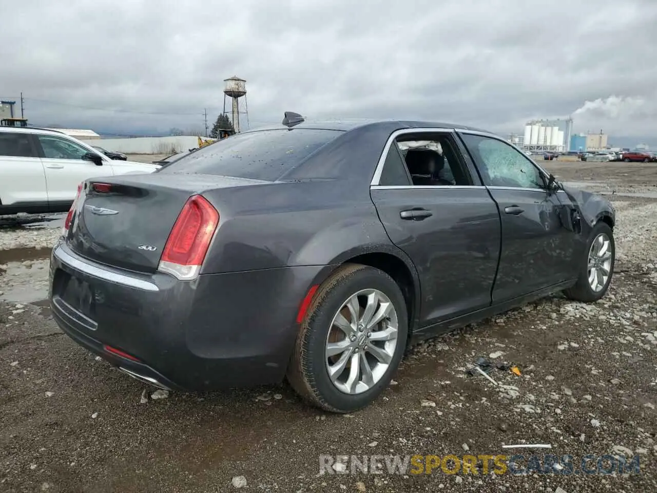 3 Photograph of a damaged car 2C3CCARG2KH714466 CHRYSLER 300 2019