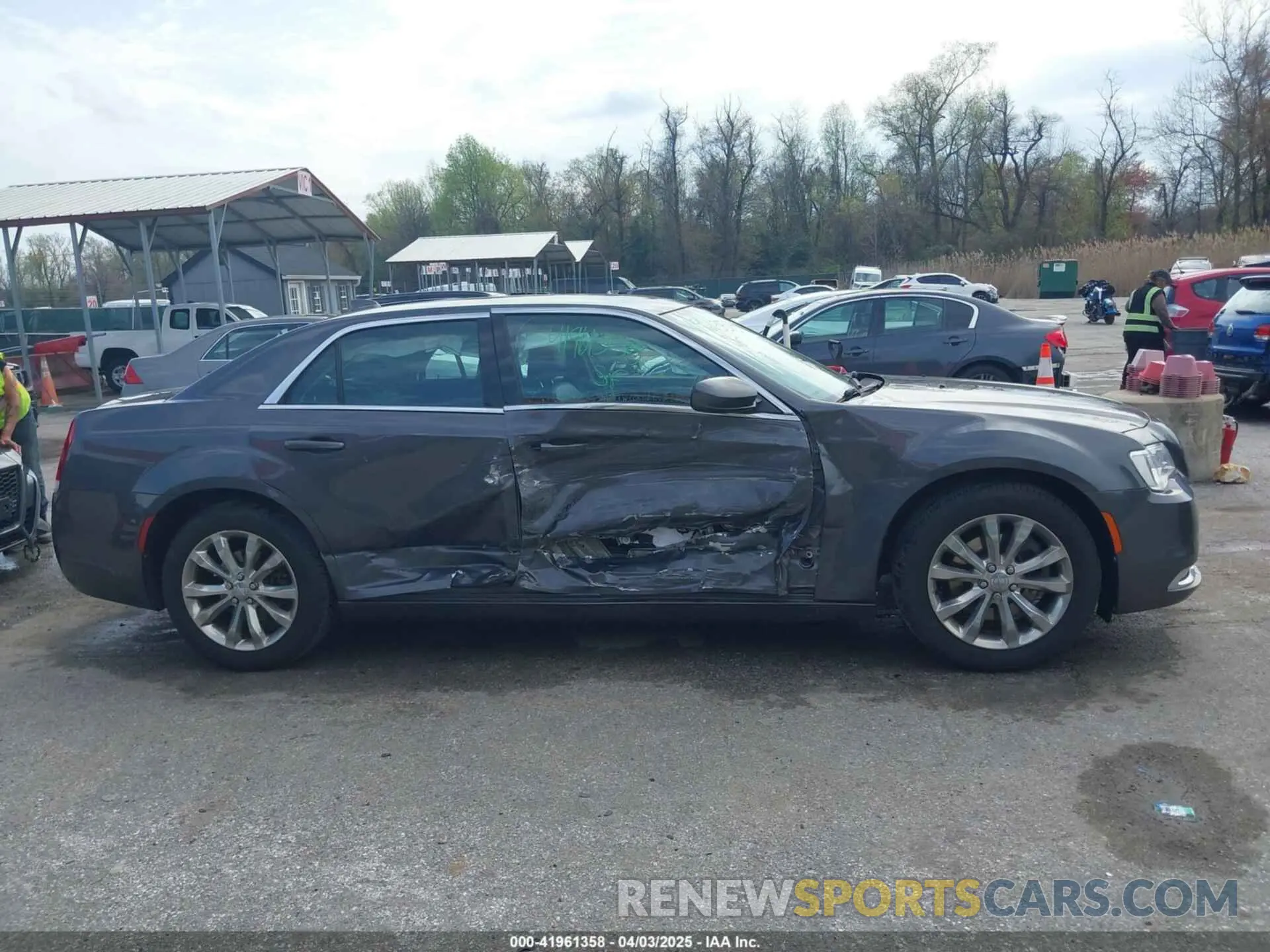 13 Photograph of a damaged car 2C3CCARG3KH581149 CHRYSLER 300 2019