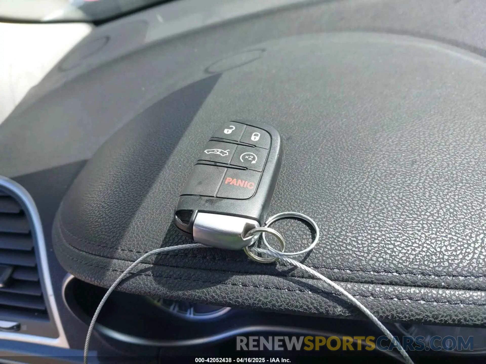 11 Photograph of a damaged car 2C3CCARG5KH578219 CHRYSLER 300 2019