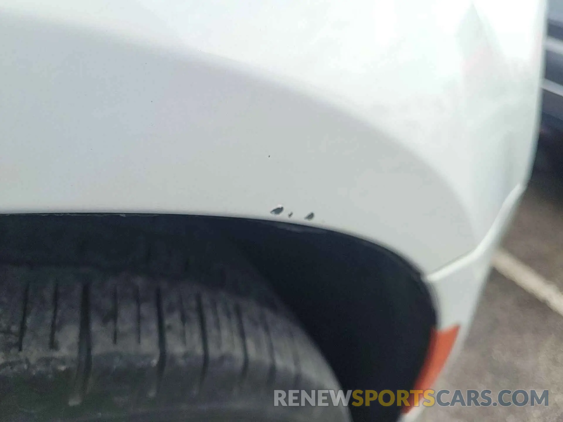 25 Photograph of a damaged car 2C3CCARG6KH618257 CHRYSLER 300 2019