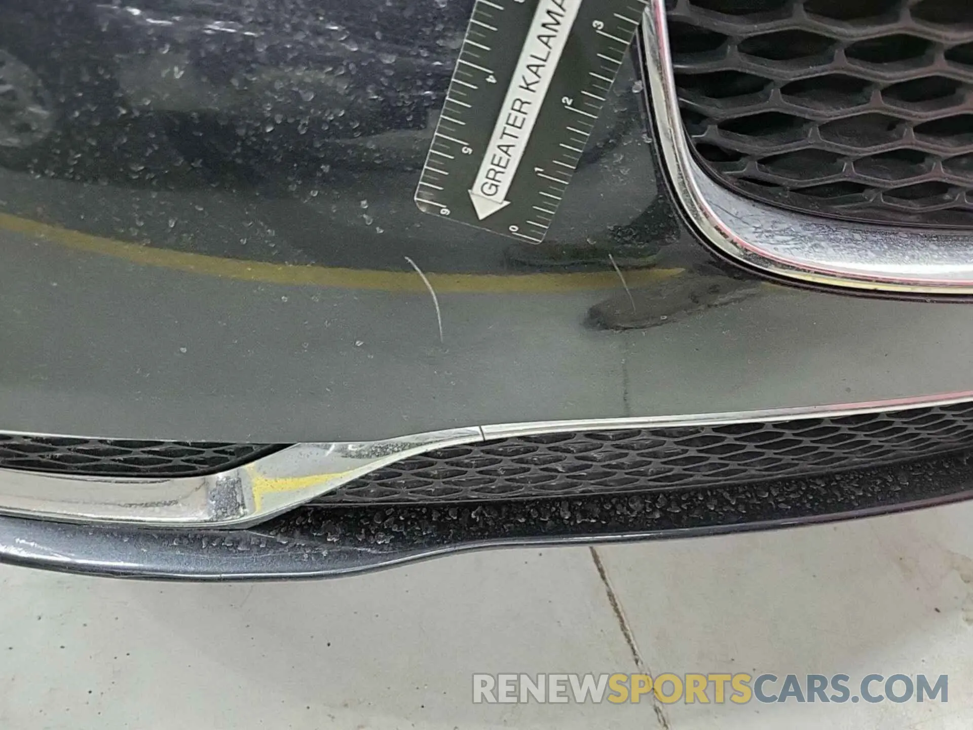 21 Photograph of a damaged car 2C3CCARG7KH556447 CHRYSLER 300 2019
