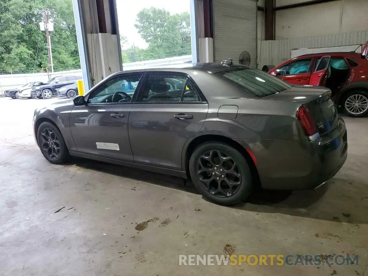2 Photograph of a damaged car 2C3CCARG8KH602447 CHRYSLER 300 2019
