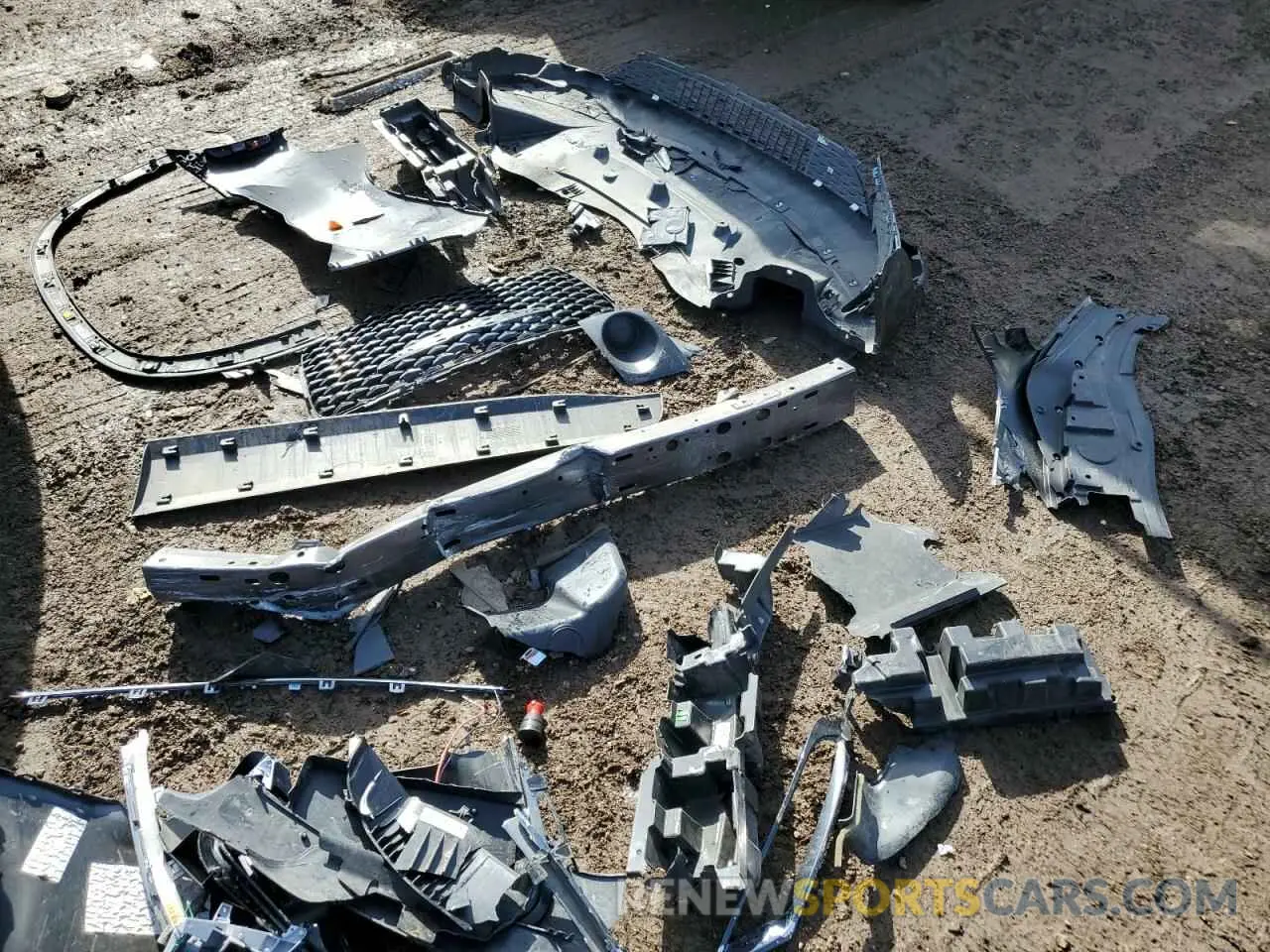 12 Photograph of a damaged car 2C3CCARG8KH602481 CHRYSLER 300 2019