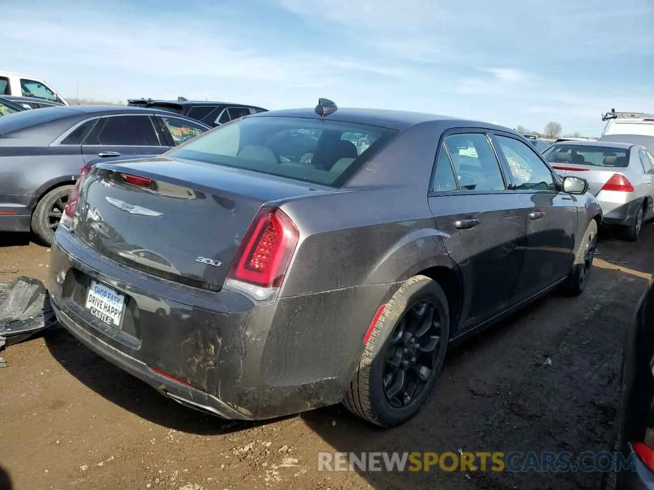 3 Photograph of a damaged car 2C3CCARG8KH602481 CHRYSLER 300 2019