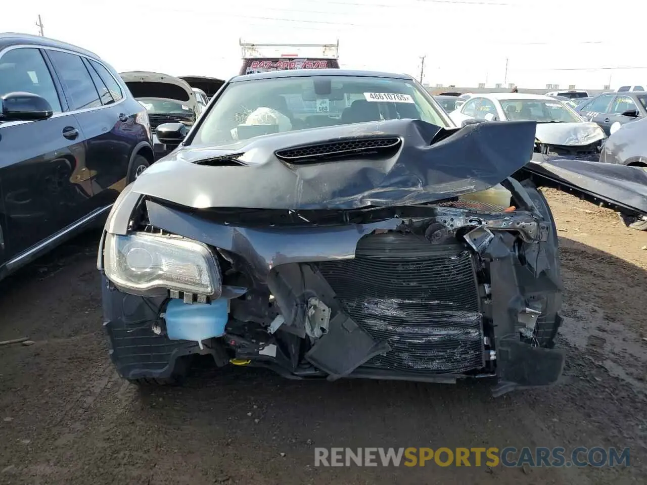 5 Photograph of a damaged car 2C3CCARG8KH602481 CHRYSLER 300 2019