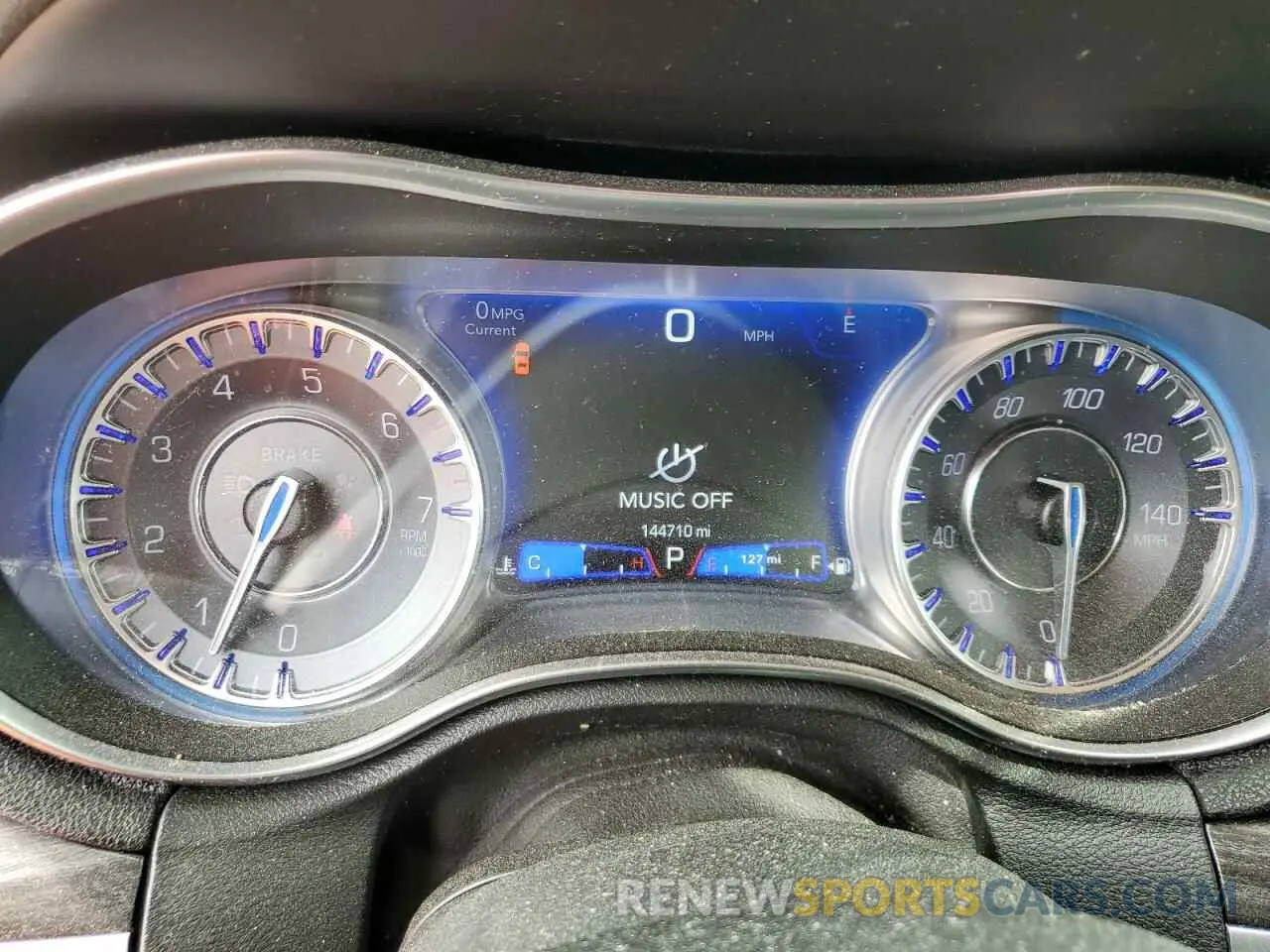 9 Photograph of a damaged car 2C3CCARG9KH626739 CHRYSLER 300 2019