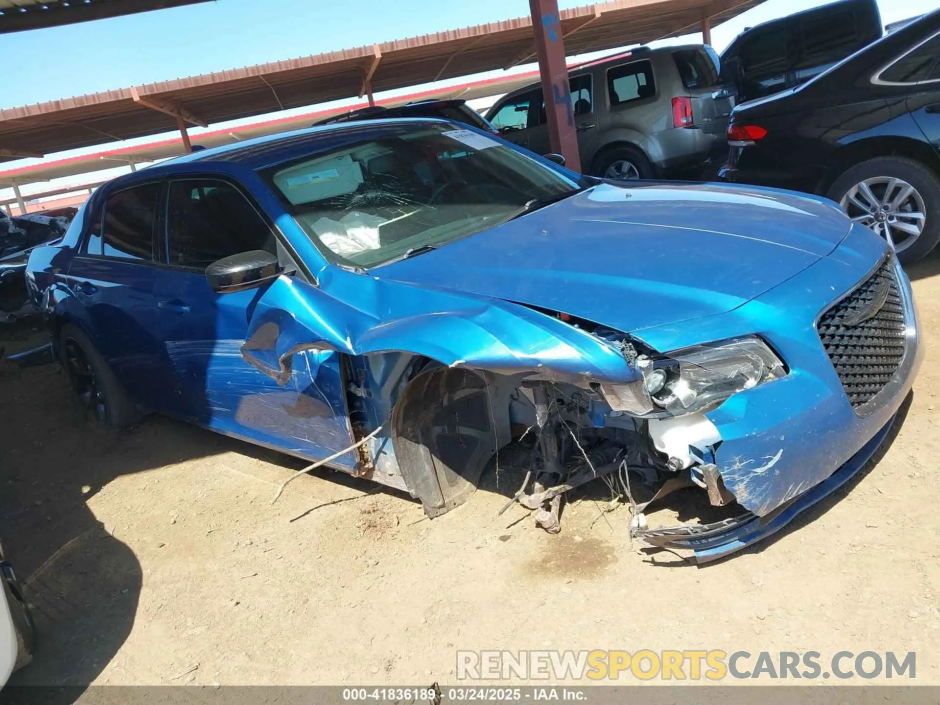 6 Photograph of a damaged car 2C3CCAAG0LH239333 CHRYSLER 300 2020