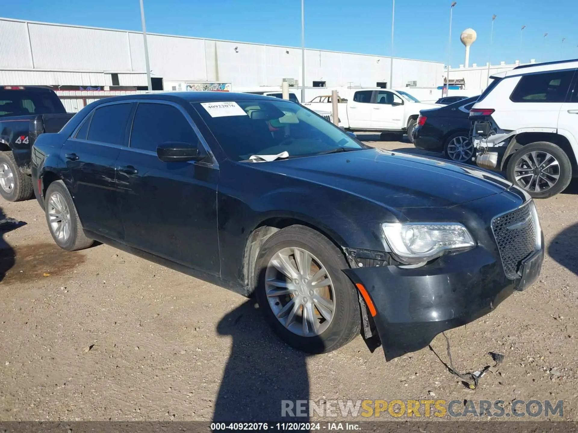 1 Photograph of a damaged car 2C3CCAAG1LH115815 CHRYSLER 300 2020