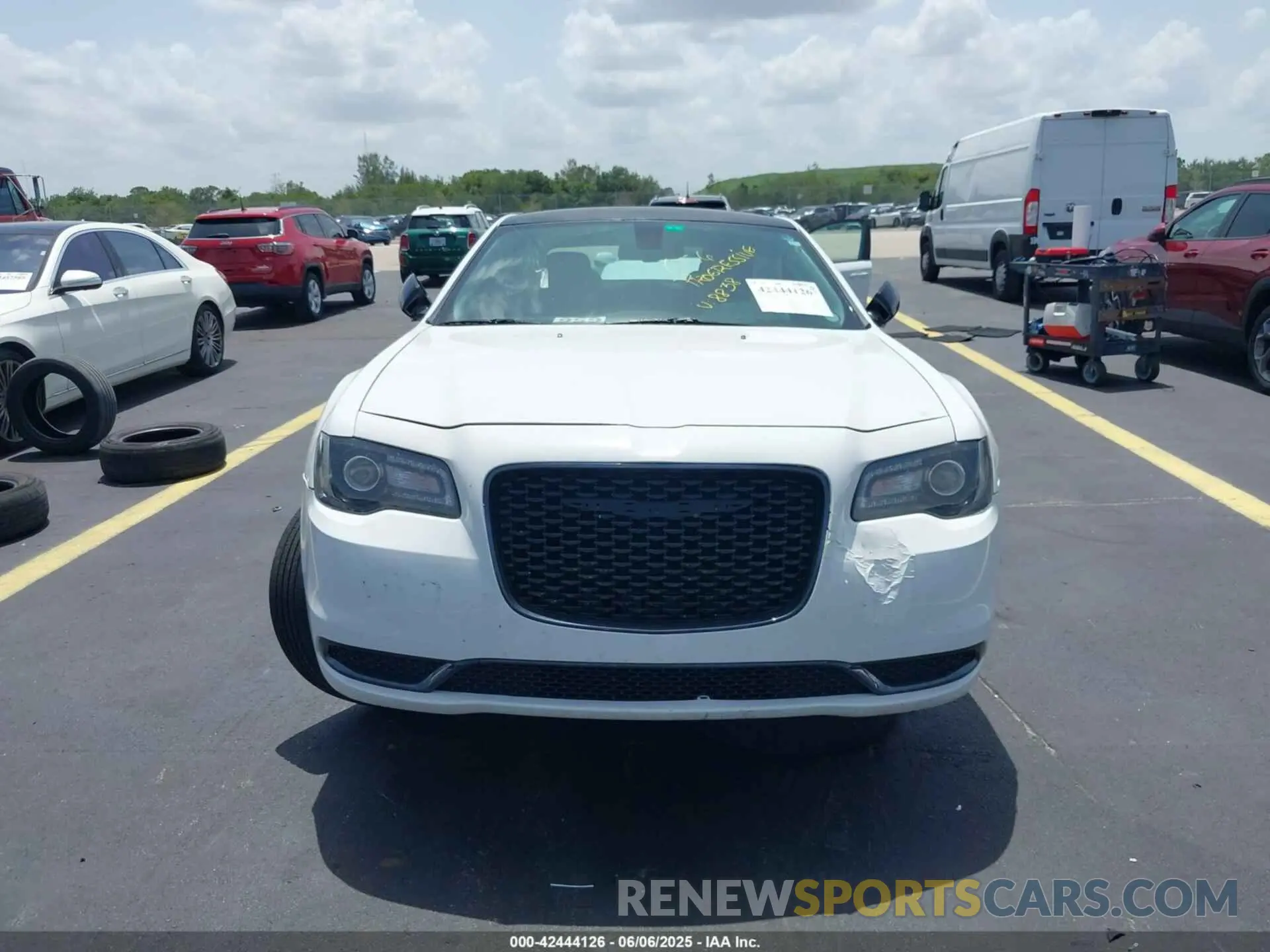 12 Photograph of a damaged car 2C3CCAAG8LH158838 CHRYSLER 300 2020