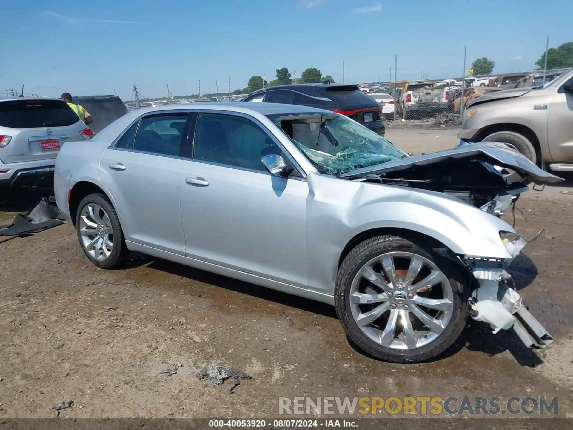 13 Photograph of a damaged car 2C3CCAAG9LH239296 CHRYSLER 300 2020
