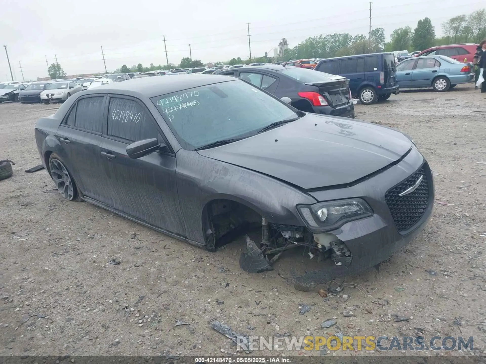 1 Photograph of a damaged car 2C3CCABG3LH131397 CHRYSLER 300 2020