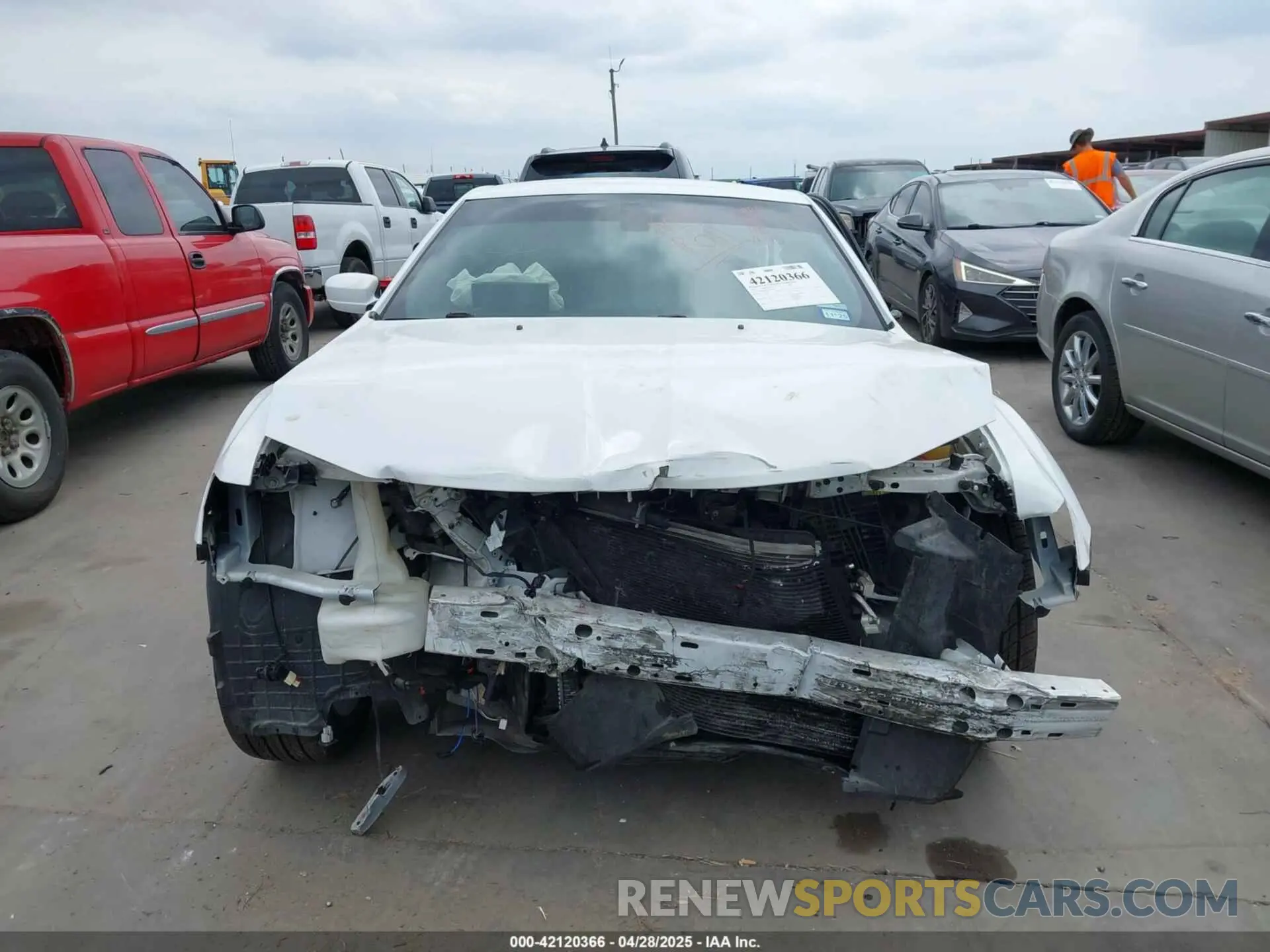 12 Photograph of a damaged car 2C3CCABG7LH158490 CHRYSLER 300 2020