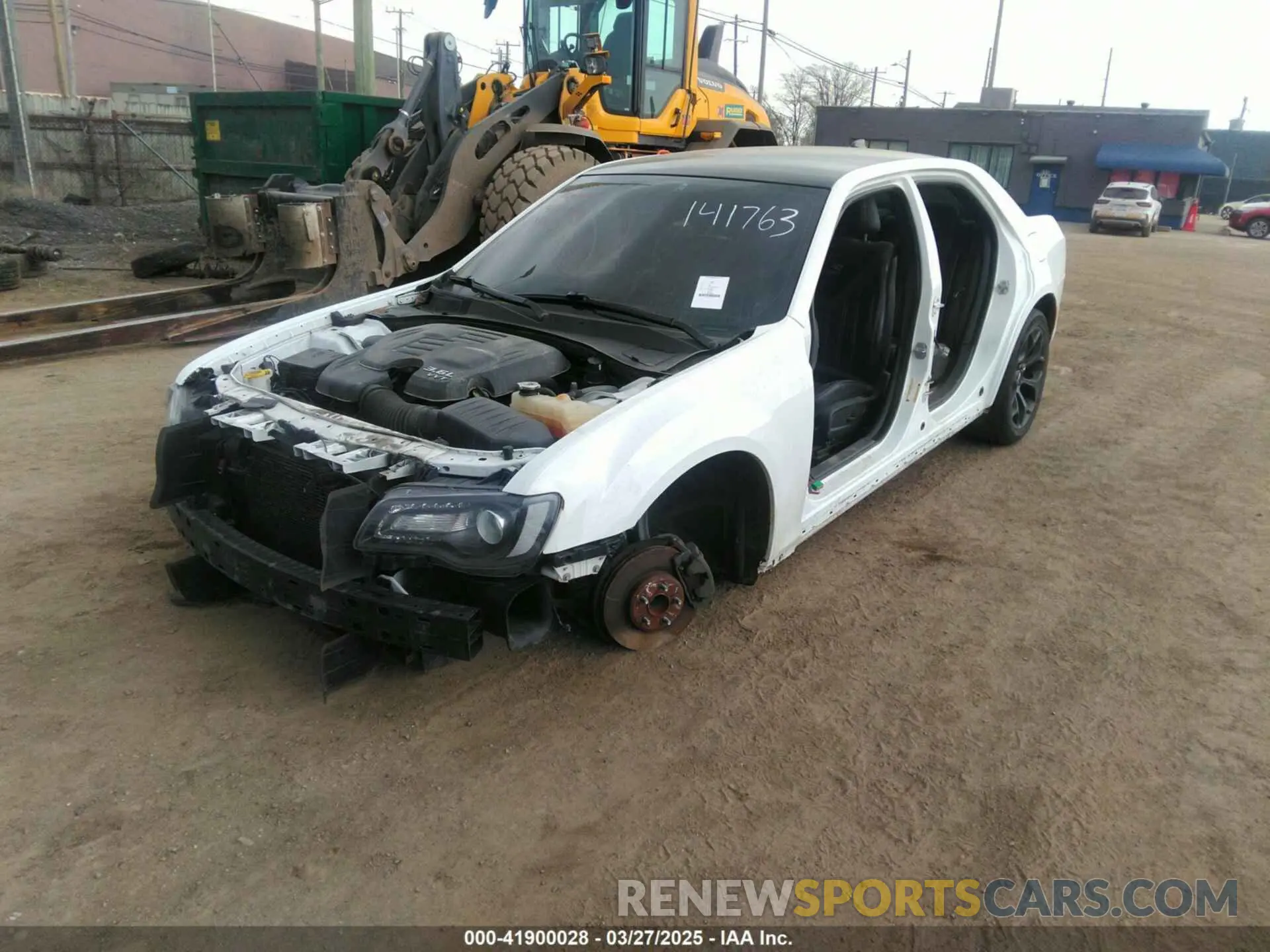 2 Photograph of a damaged car 2C3CCABG8LH141763 CHRYSLER 300 2020