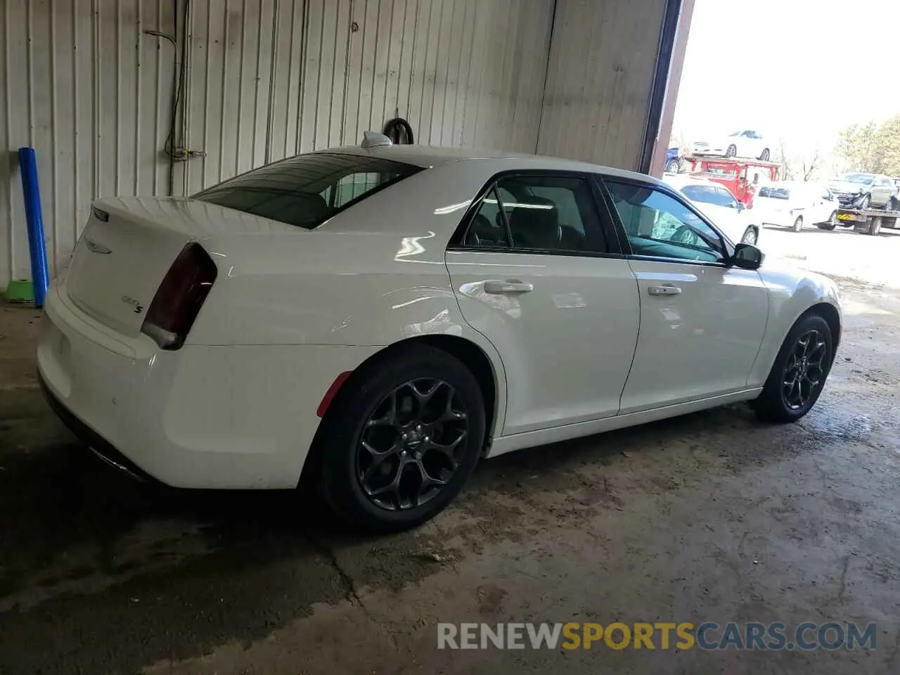 3 Photograph of a damaged car 2C3CCAGG9LH108912 CHRYSLER 300 2020