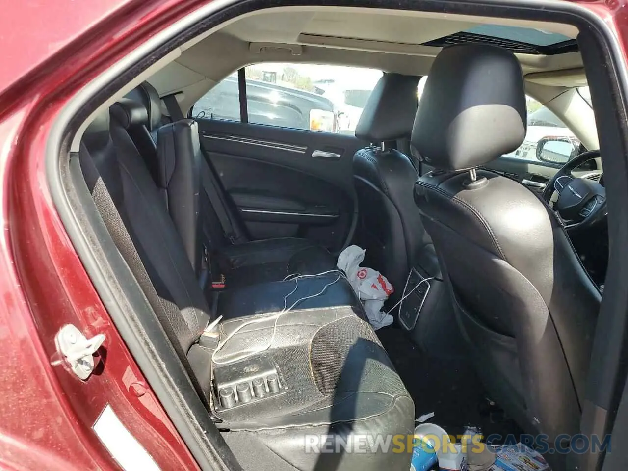 10 Photograph of a damaged car 2C3CCAKG4LH131649 CHRYSLER 300 2020