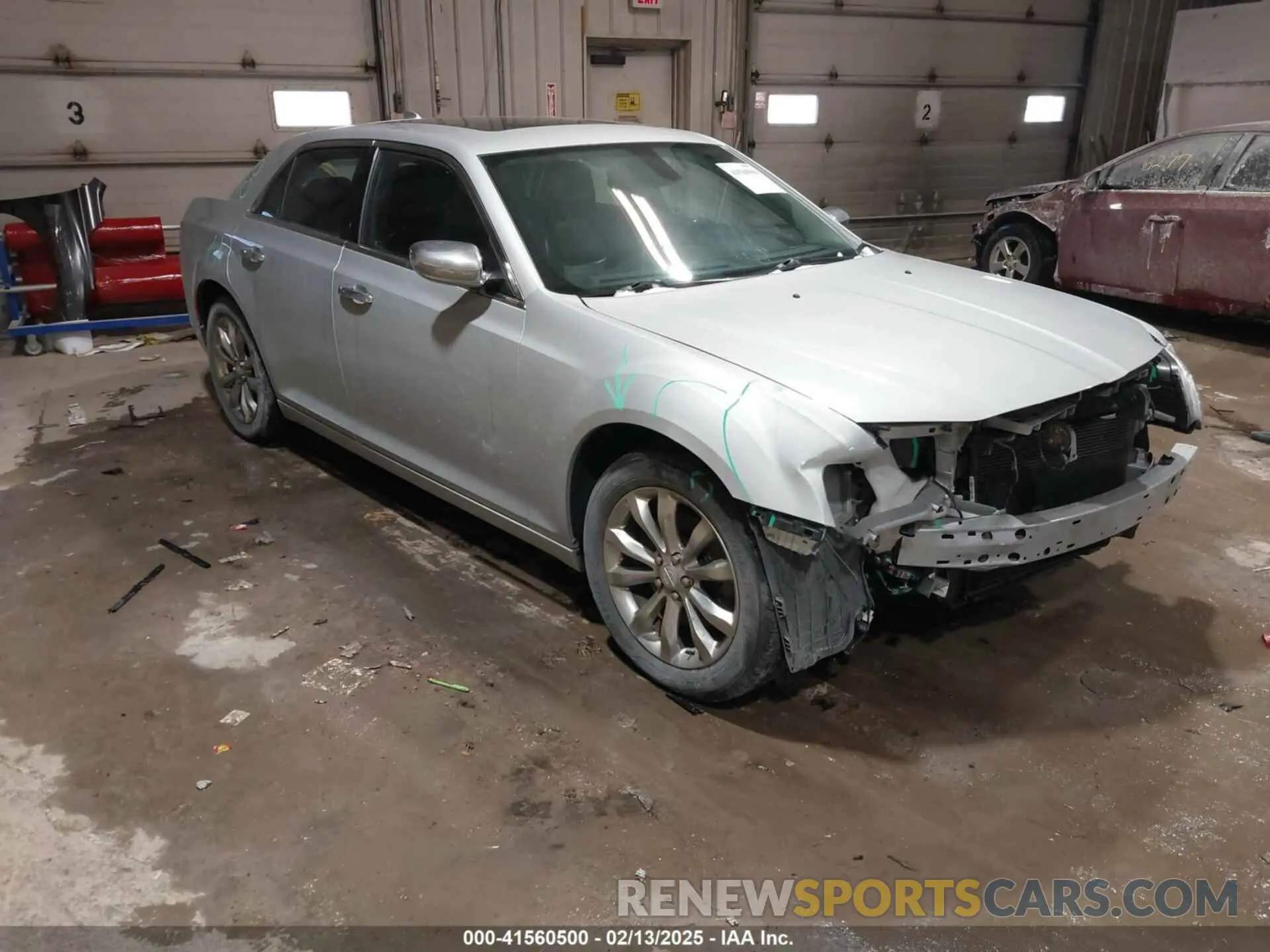 1 Photograph of a damaged car 2C3CCAKG5LH142028 CHRYSLER 300 2020